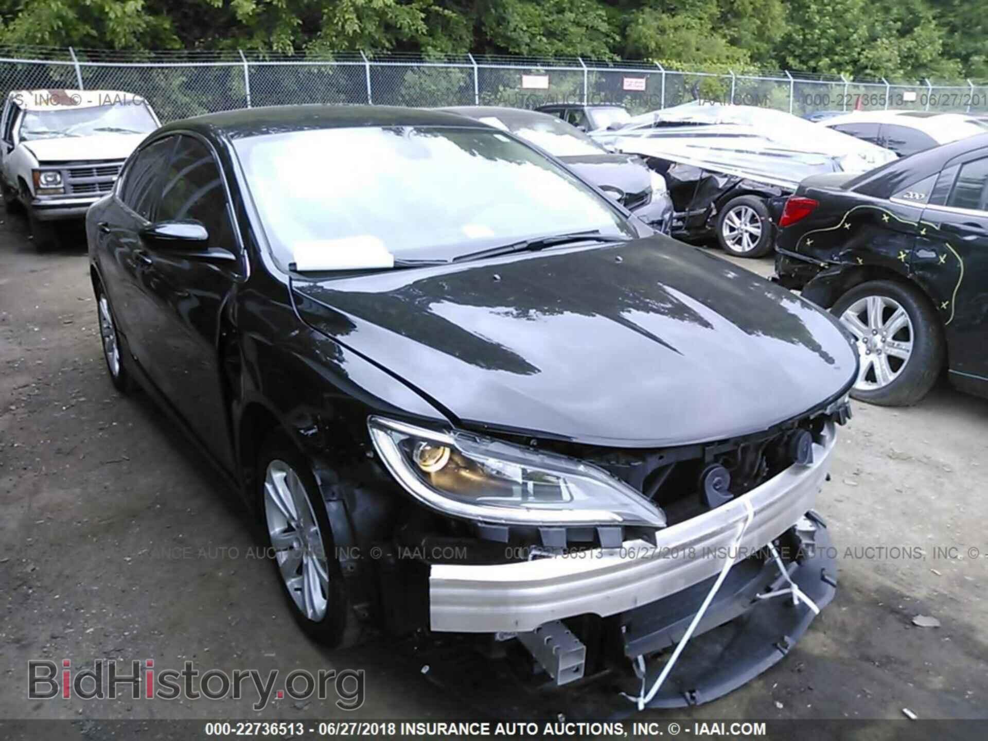 Photo 1C3CCCAB4FN570136 - Chrysler 200 2015