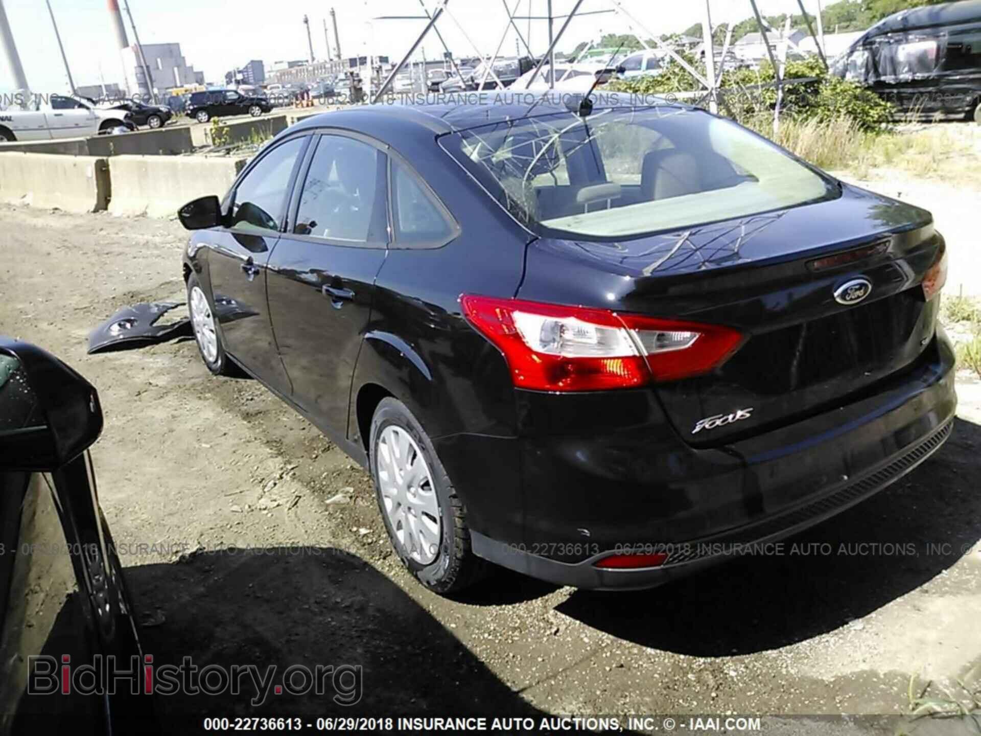 2012 Ford Focus - VIN: 1FAHP3F2XCL234003 - Фото 3