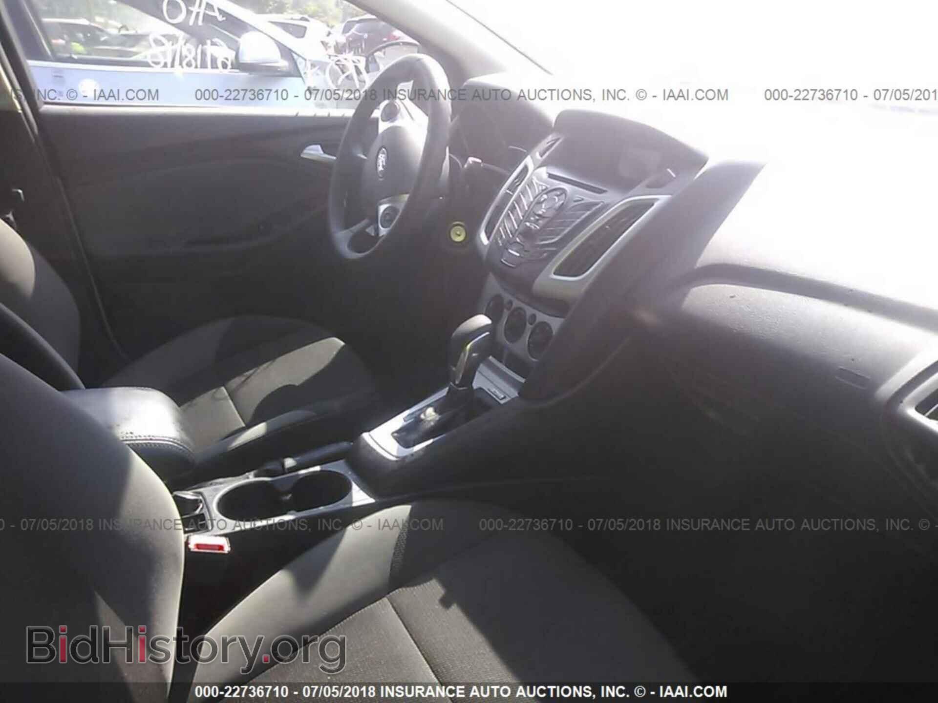 2013 Ford Focus - VIN: 1FADP3F26DL156996 - Photo 5