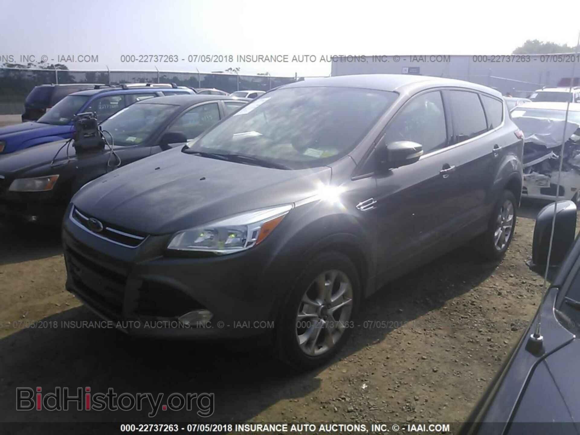 2013 Ford Escape - VIN: 1FMCU0HX5DUD83270 - Photo 2