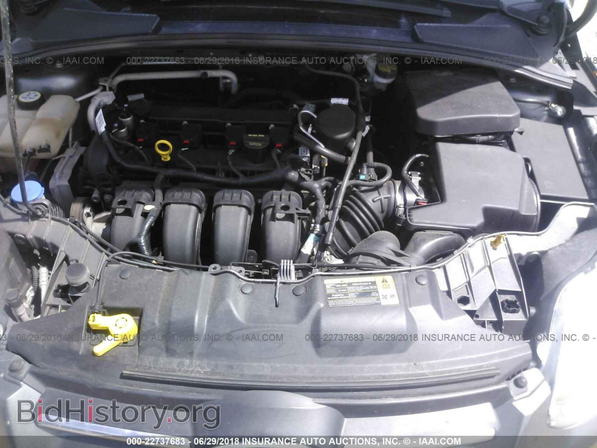 2013 Ford Focus - VIN: 1FADP3F28DL354818 - Photo 10