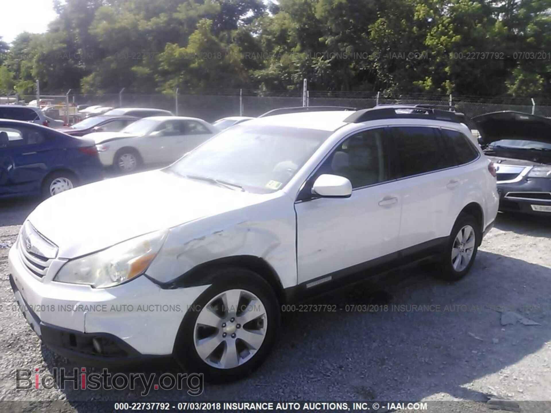 2011 Subaru Outback - VIN: 4S4BRBCC5B3377520 - Фото 6
