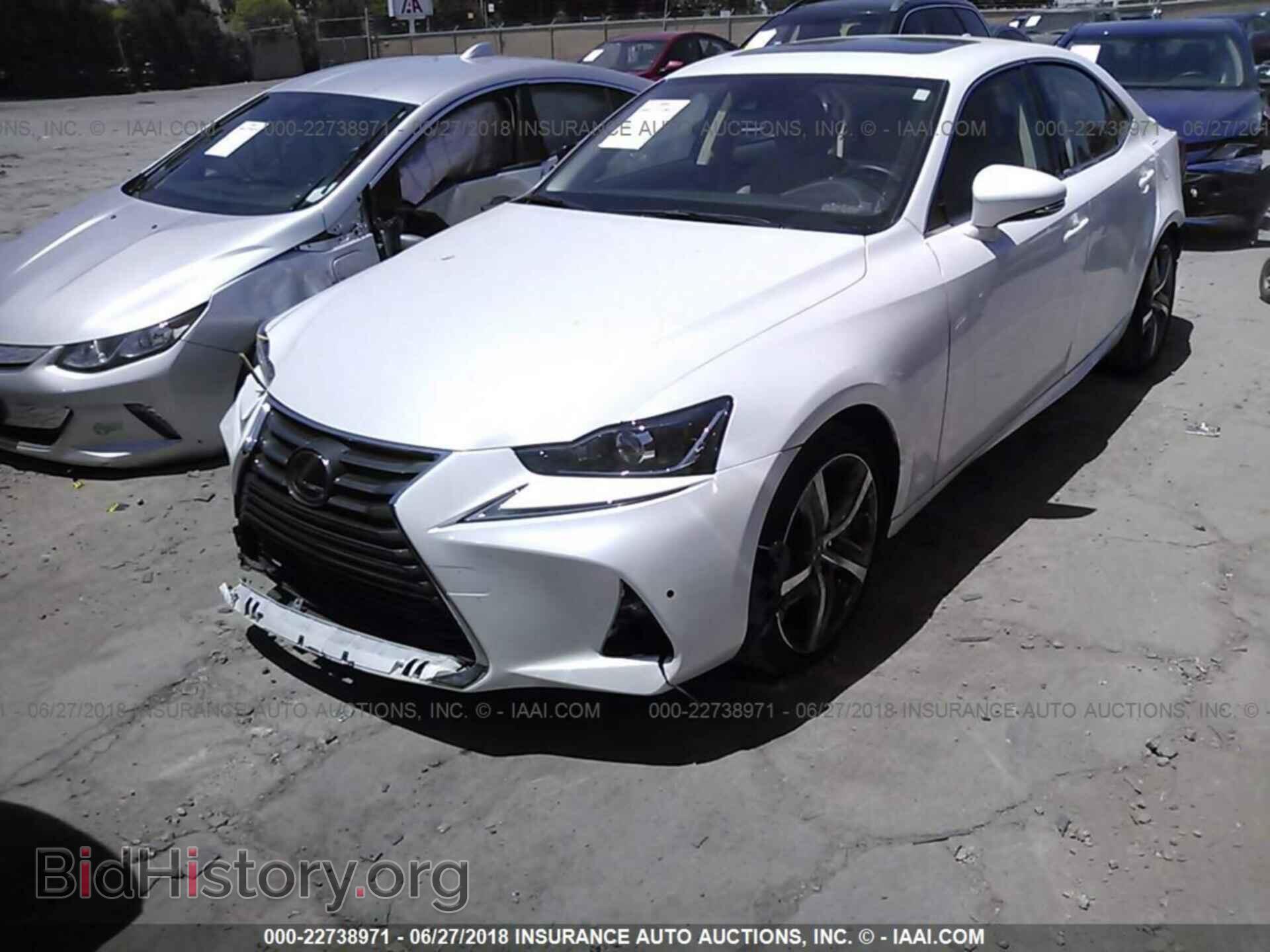 2017 Lexus Is - VIN: JTHBA1D26H5055637 - Photo 2
