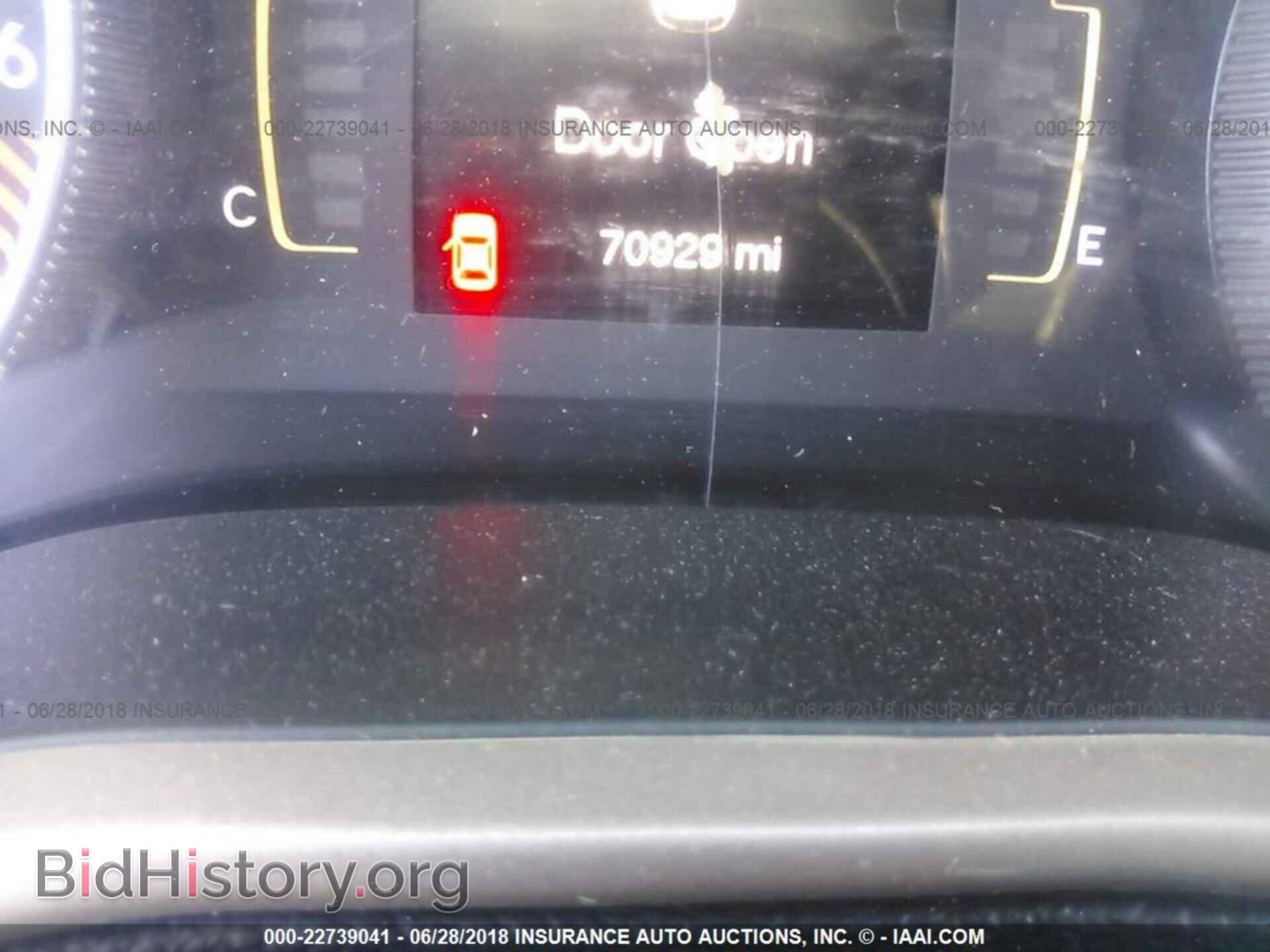 2015 Jeep Cherokee - VIN: 1C4PJLCB4FW753403 - Photo 7
