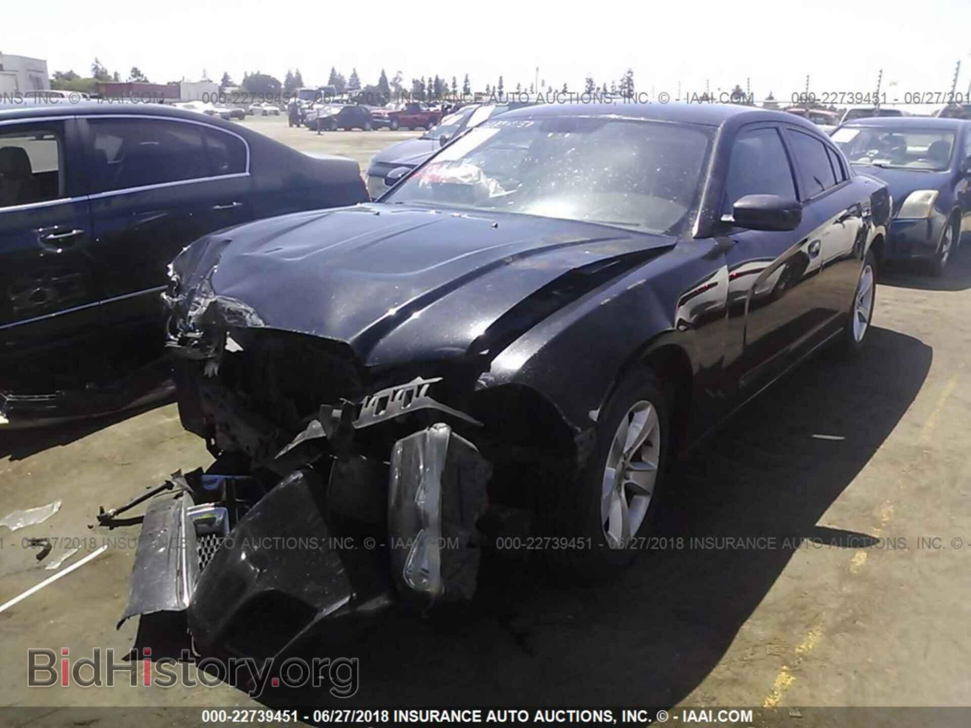 2013 Dodge Charger - VIN: 2C3CDXBG2DH625848 - Фото 2