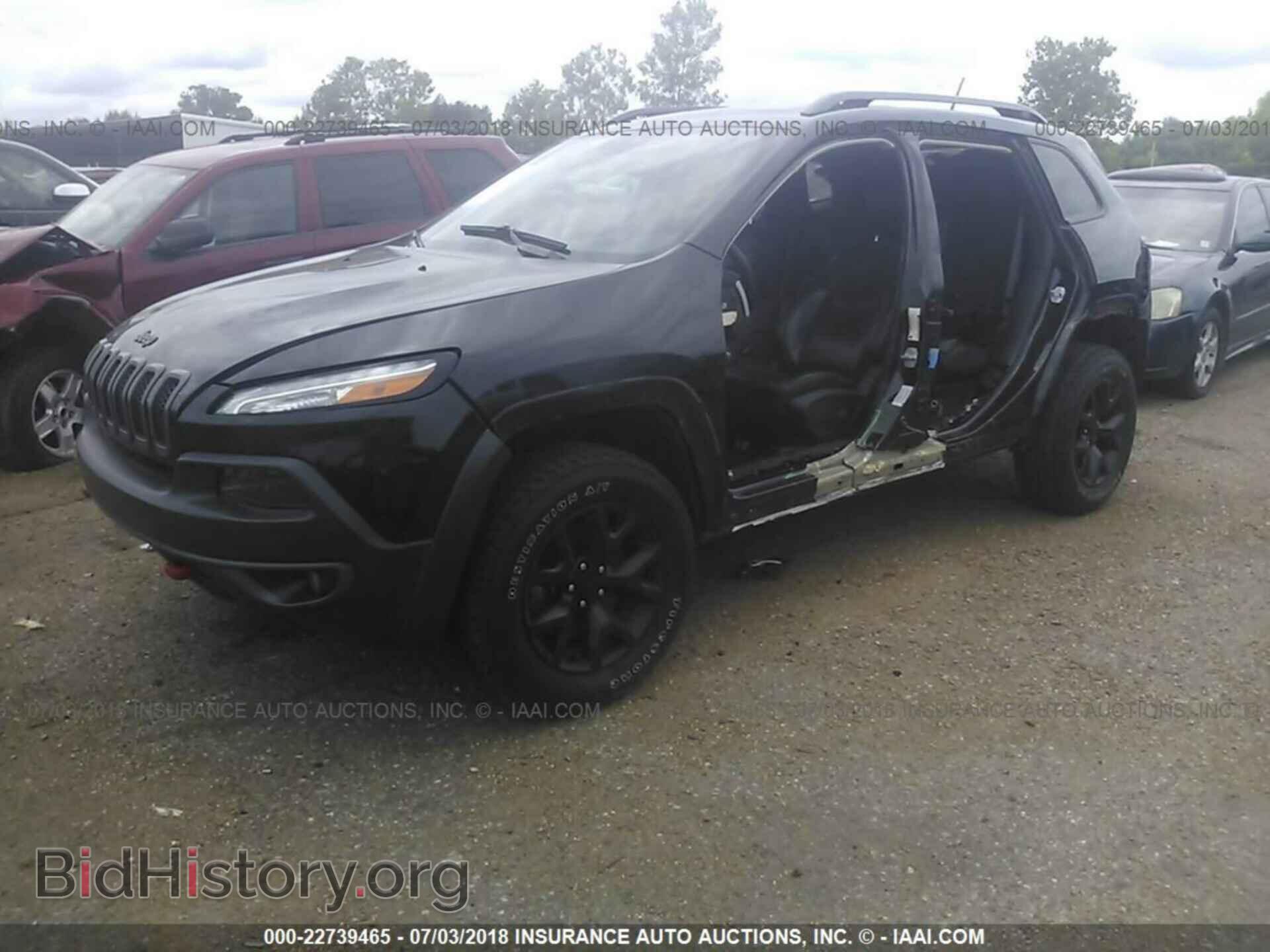 2015 Jeep Cherokee - VIN: 1C4PJMBS4FW521701 - Фото 2