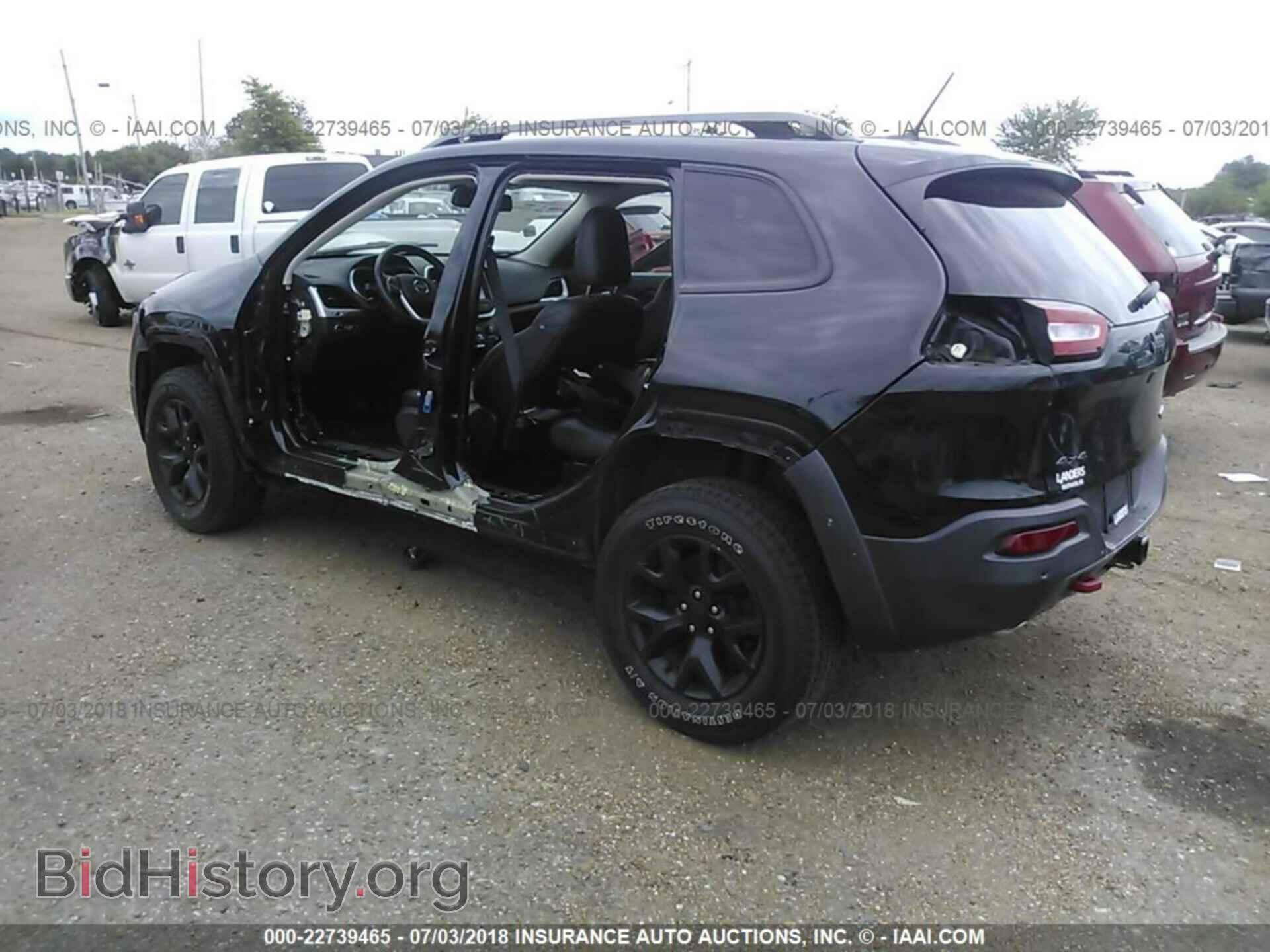 2015 Jeep Cherokee - VIN: 1C4PJMBS4FW521701 - Фото 3