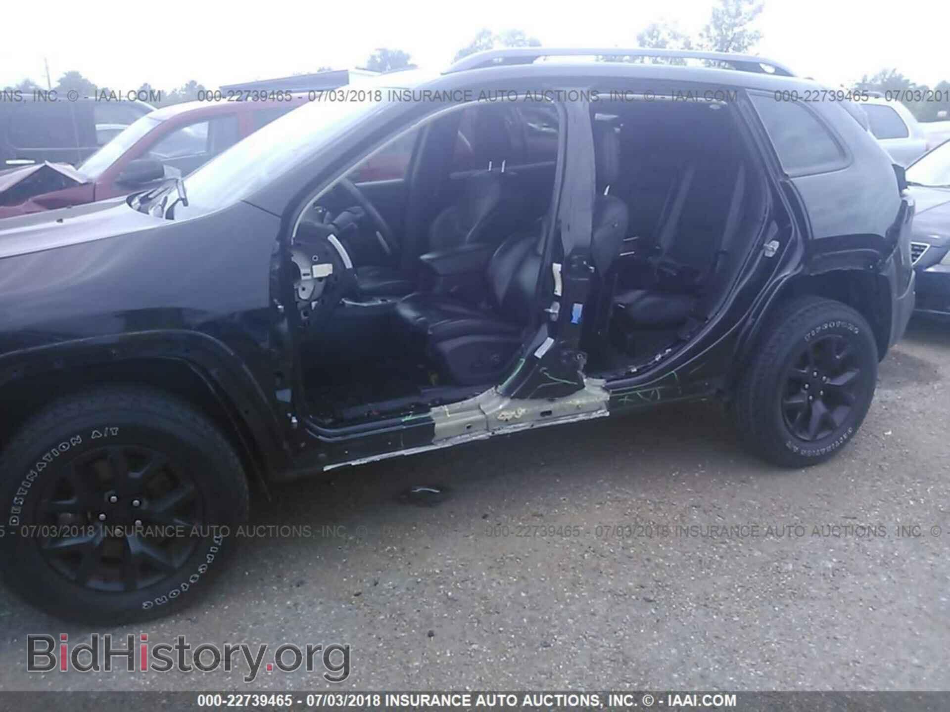 2015 Jeep Cherokee - VIN: 1C4PJMBS4FW521701 - Фото 6