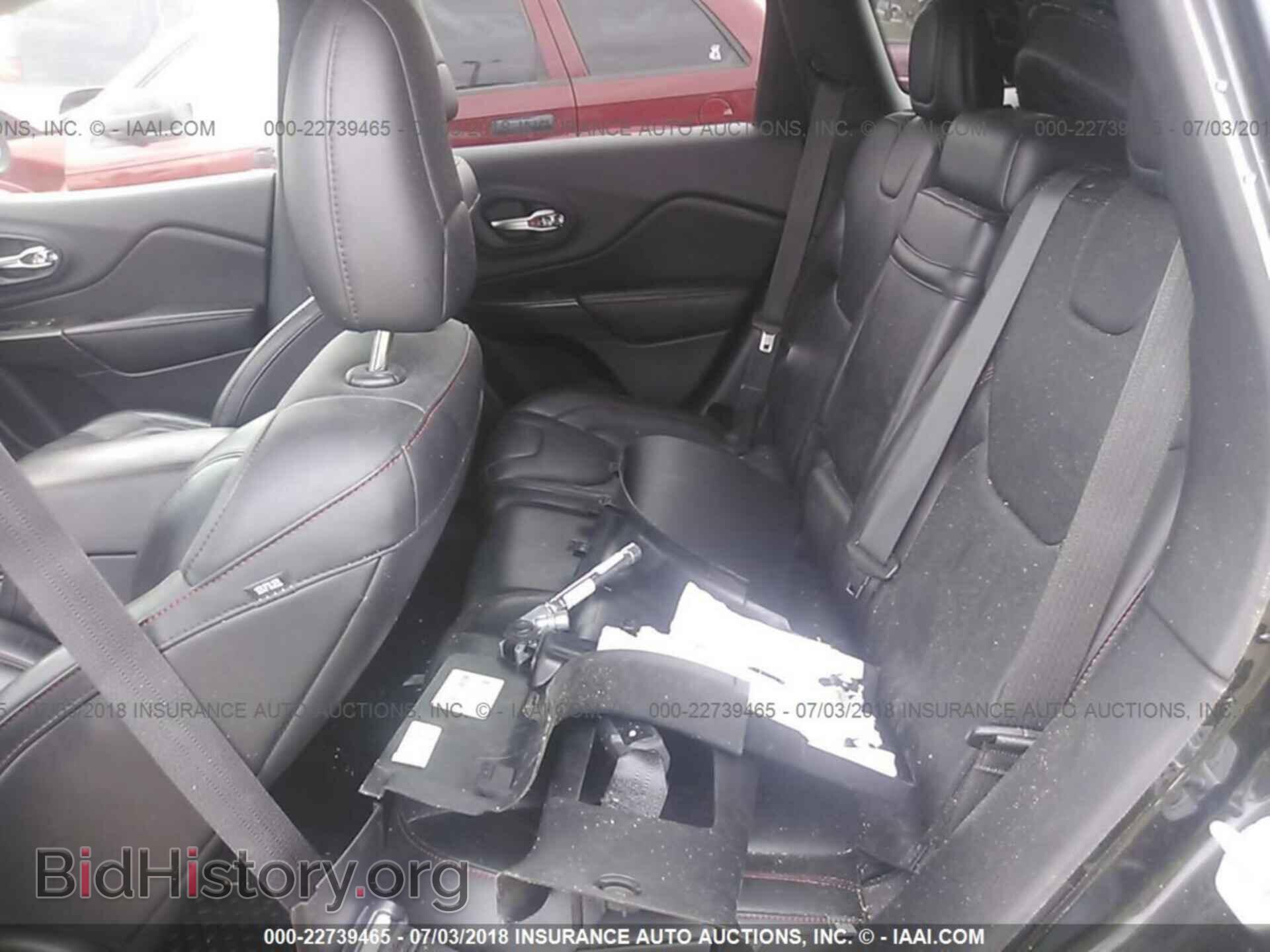 2015 Jeep Cherokee - VIN: 1C4PJMBS4FW521701 - Фото 8