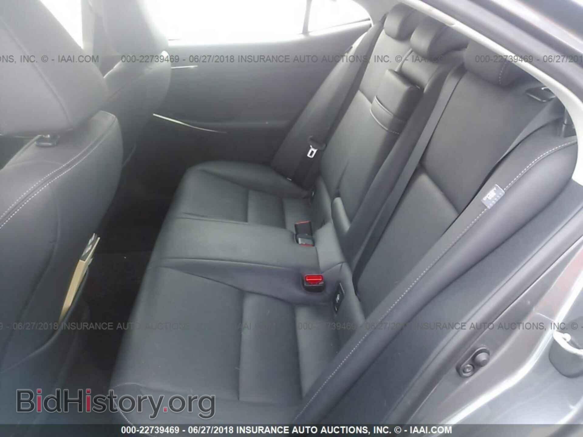 2014 Lexus Is - VIN: JTHCF1D21E5000692 - Photo 8