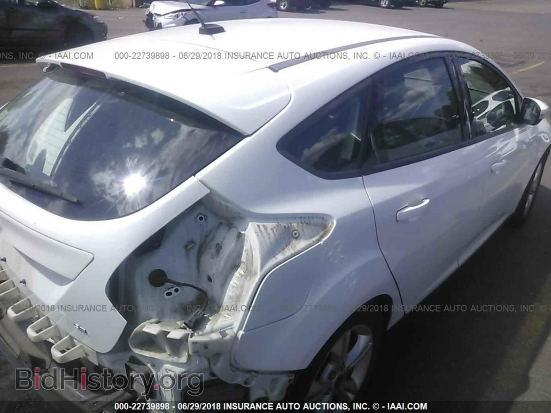 2014 Ford Focus - VIN: 1FADP3K20EL364041 - Фото 4