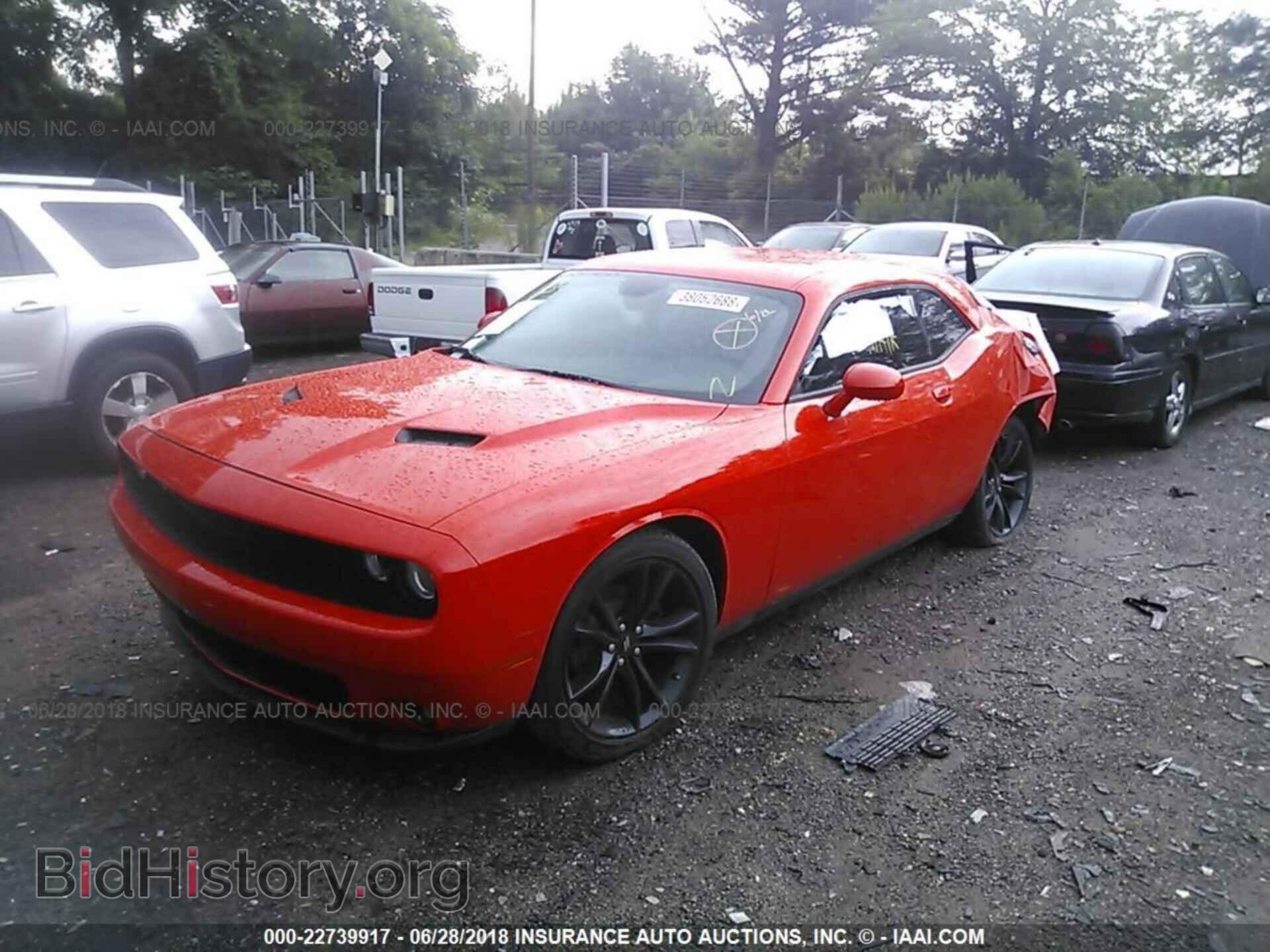2018 Dodge Challenger - VIN: 2C3CDZAG1JH131974 - Photo 2
