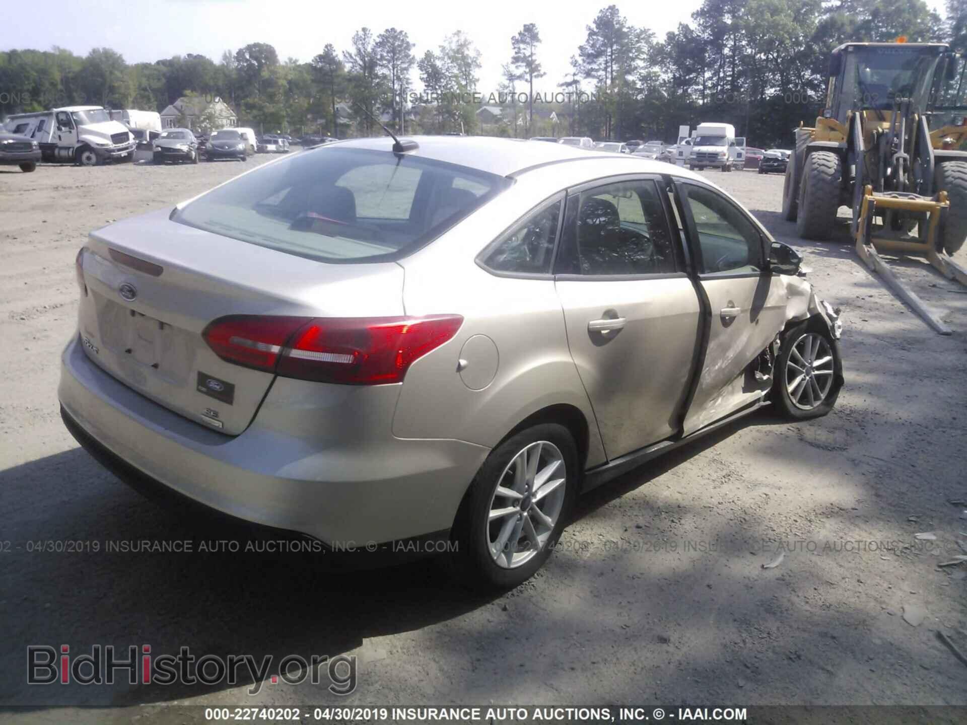 2017 FORD FOCUS - VIN: 1FADP3FE7HL218955 - Photo 4