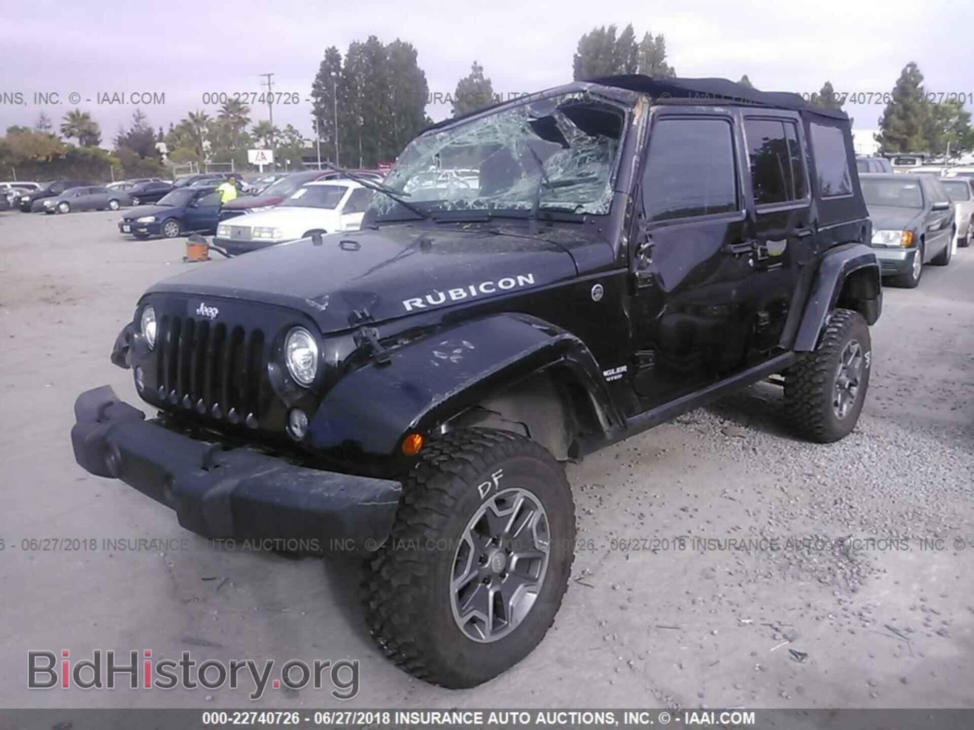 2017 Jeep Wrangler - VIN: 1C4BJWFG3HL647399 - Фото 2