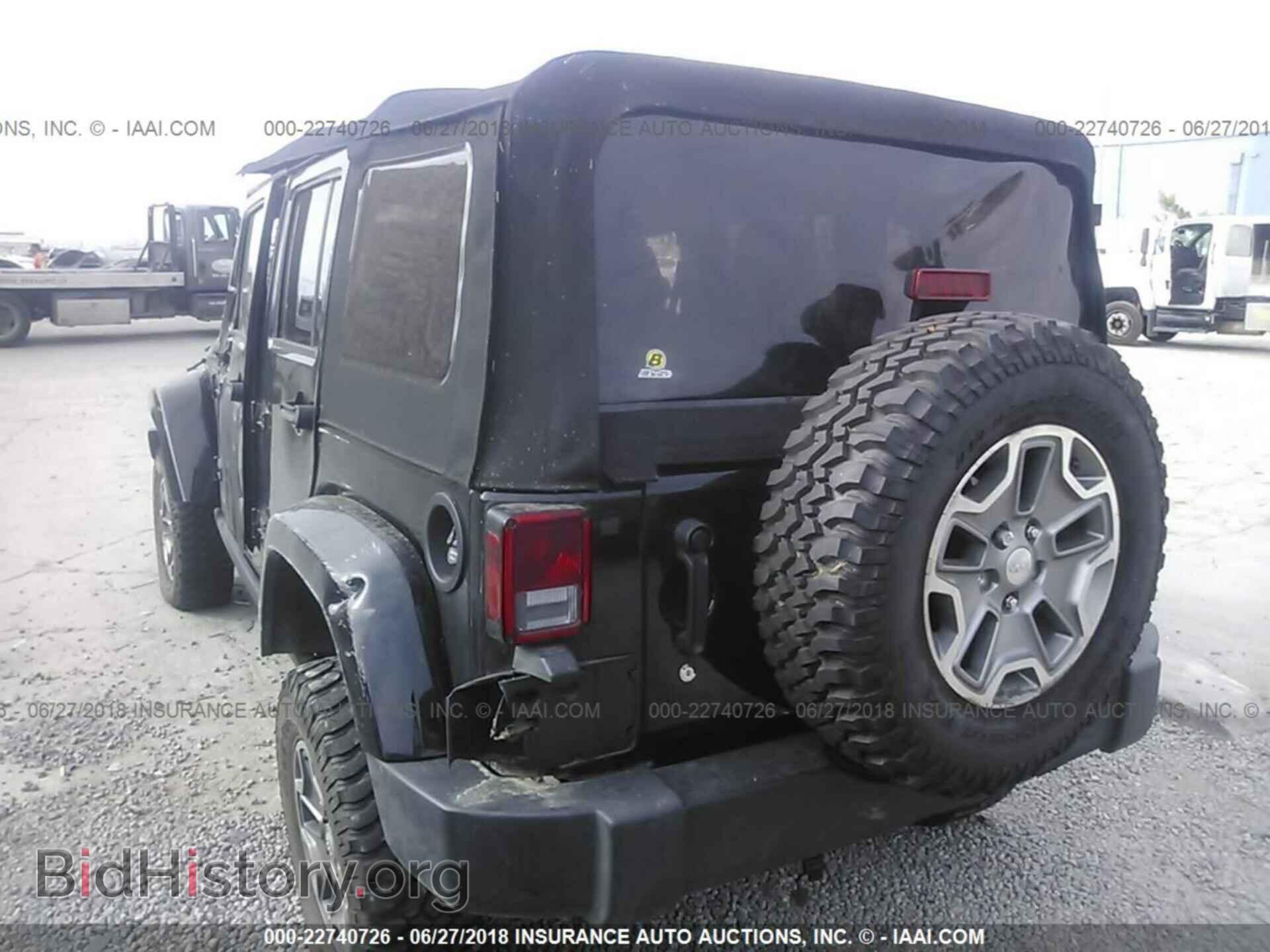 2017 Jeep Wrangler - VIN: 1C4BJWFG3HL647399 - Фото 3