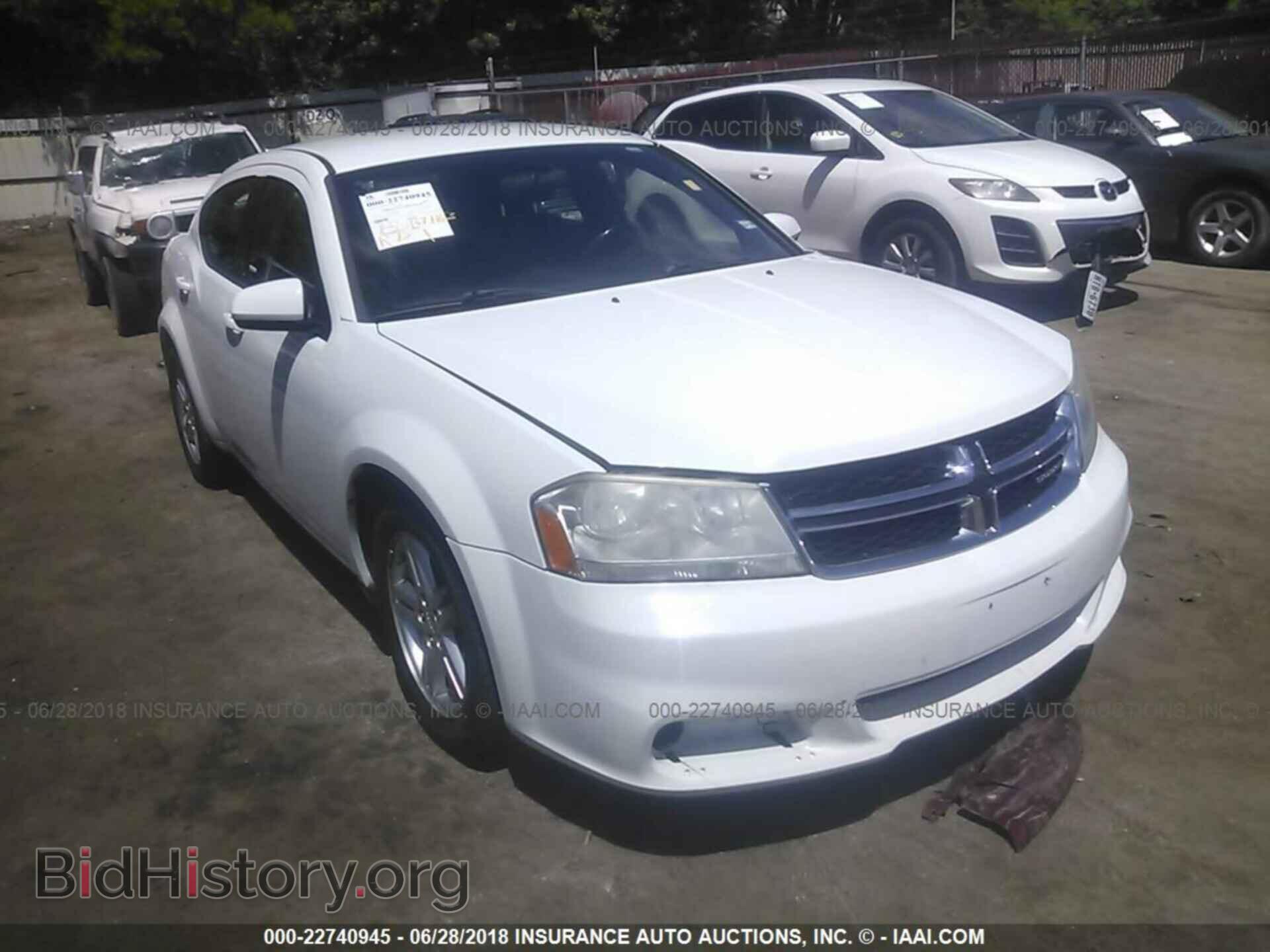 Photo 1C3CDZCB6CN162570 - Dodge Avenger 2012