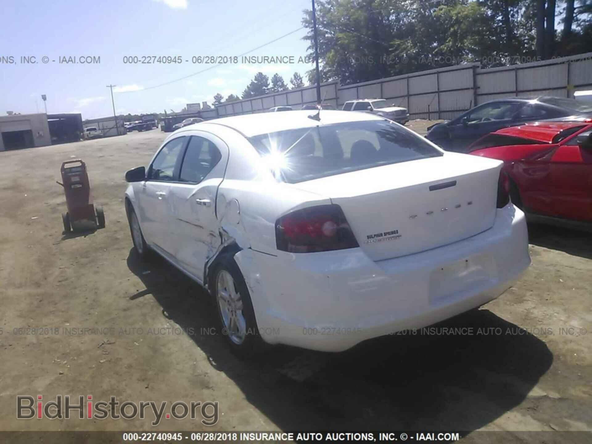 2012 Dodge Avenger - VIN: 1C3CDZCB6CN162570 - Фото 3