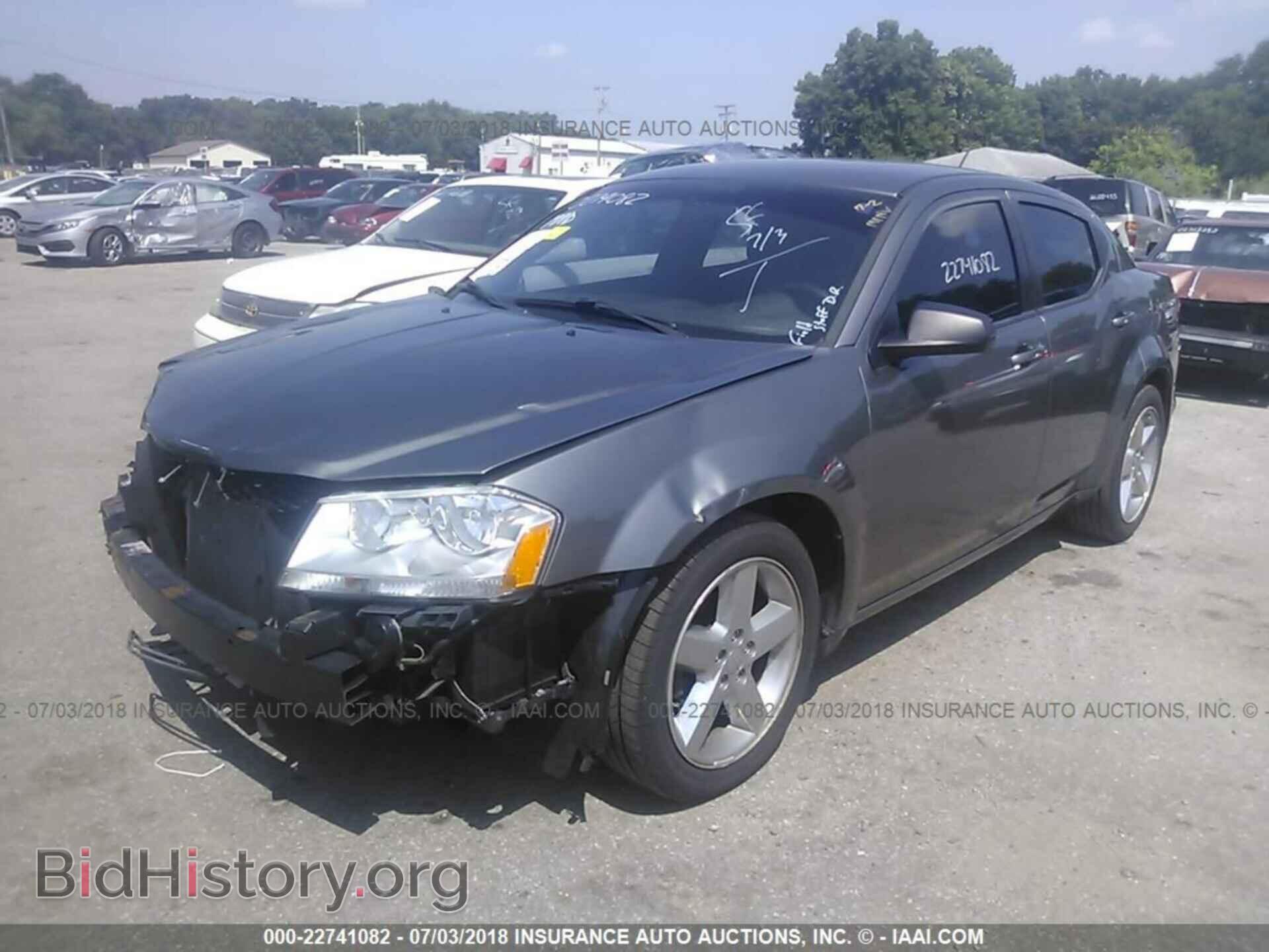 2013 Dodge Avenger - VIN: 1C3CDZAB9DN658659 - Фото 2