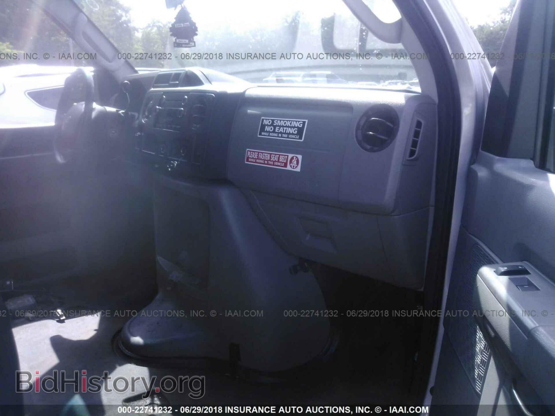2011 Ford Econoline - VIN: 1FBSS3BL2BDA33500 - Photo 5