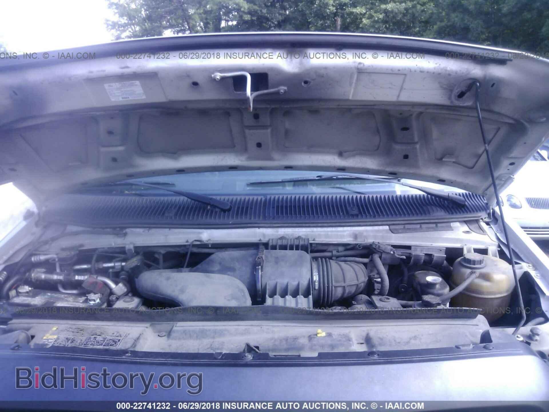 2011 Ford Econoline - VIN: 1FBSS3BL2BDA33500 - Photo 10