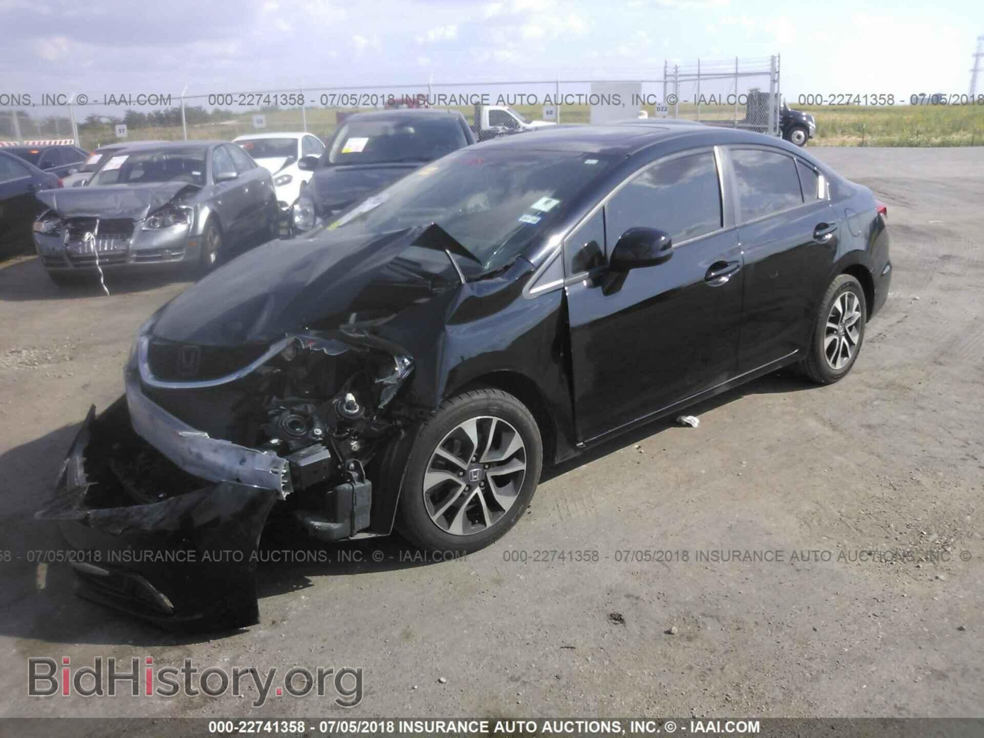 2013 Honda Civic - VIN: 19XFB2F85DE092135 - Фото 2
