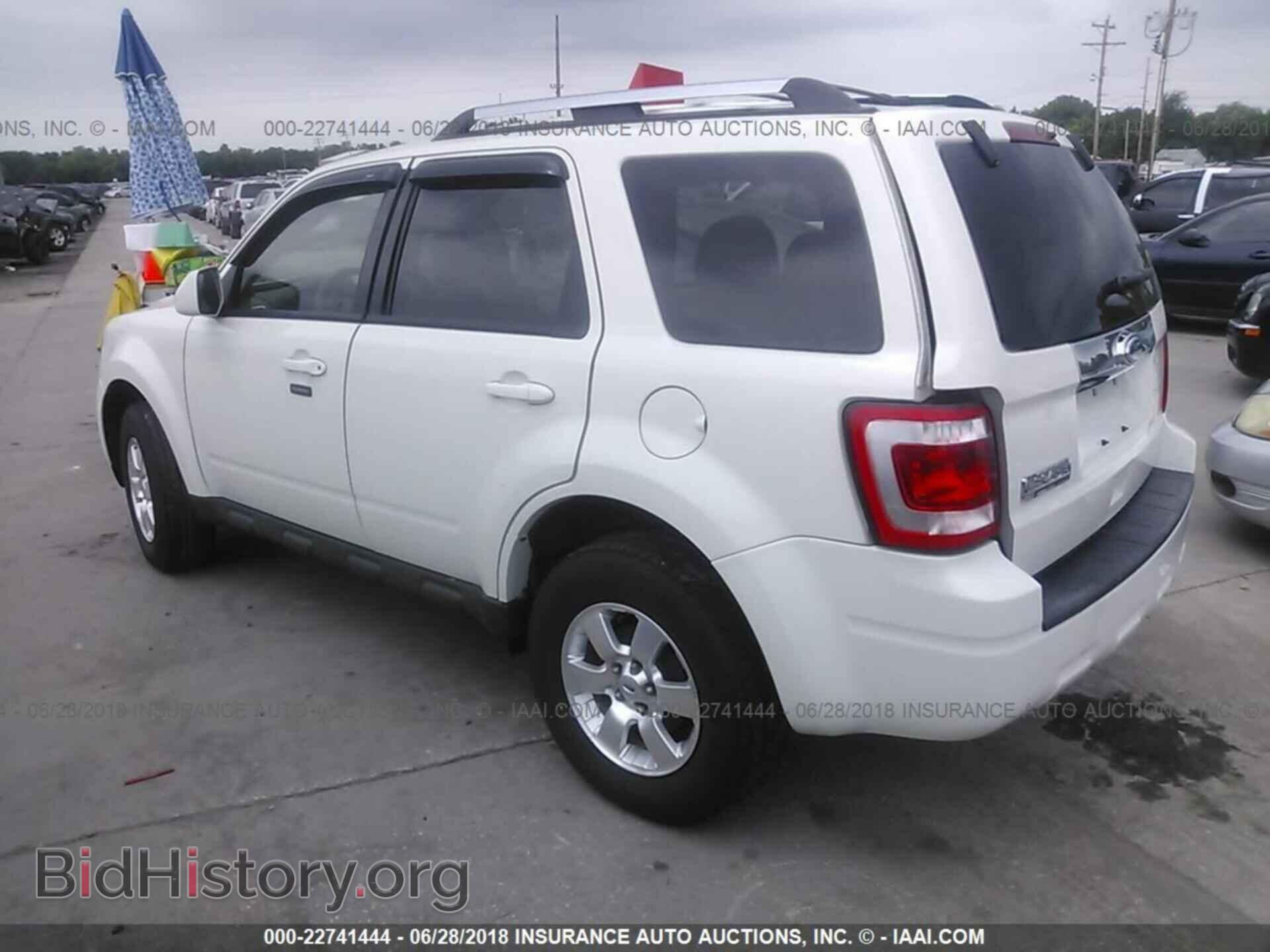 2011 Ford Escape - VIN: 1FMCU0E77BKA96803 - Photo 3