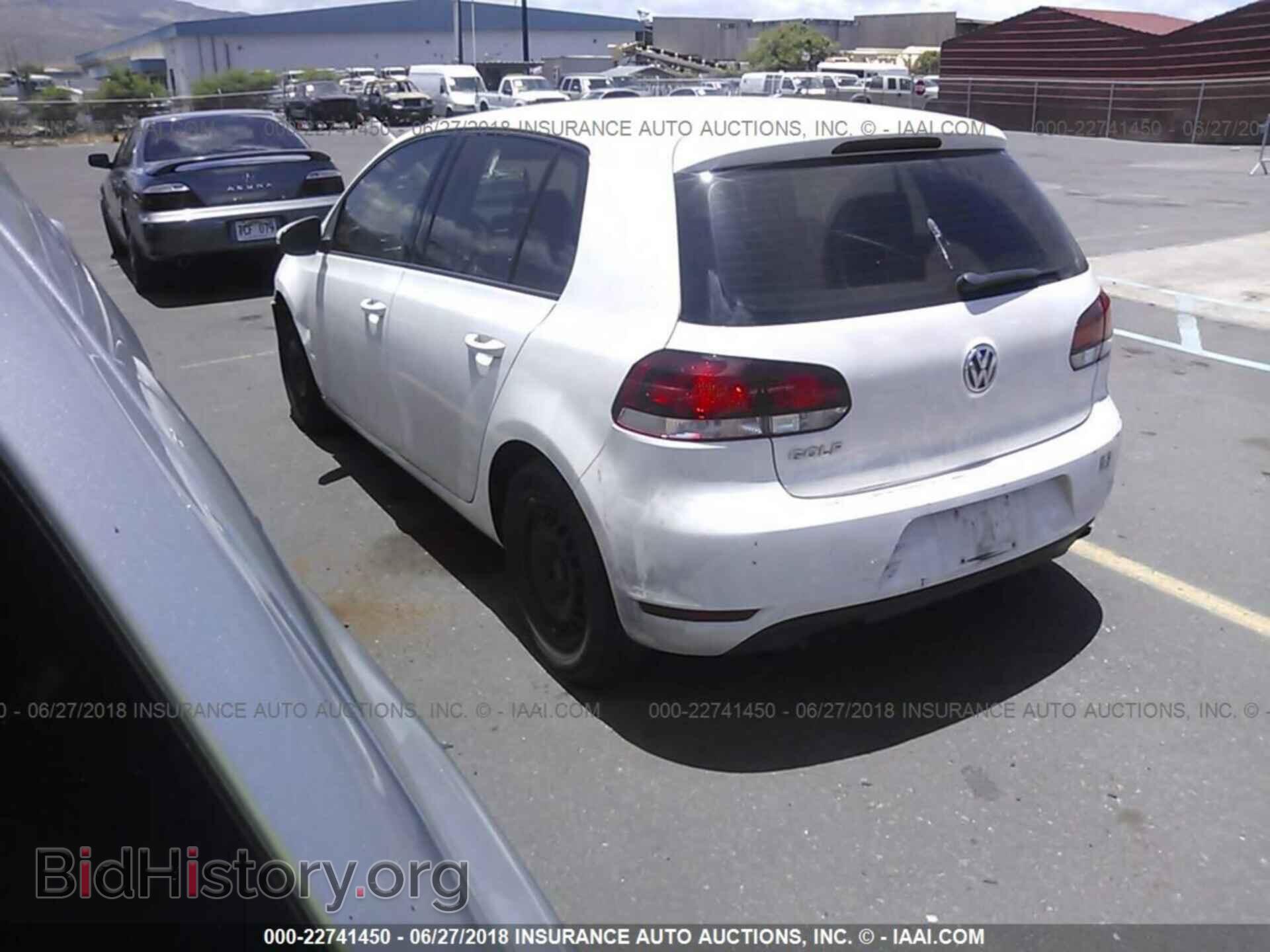 2013 Volkswagen Golf - VIN: WVWDB7AJ9DW118918 - Фото 3