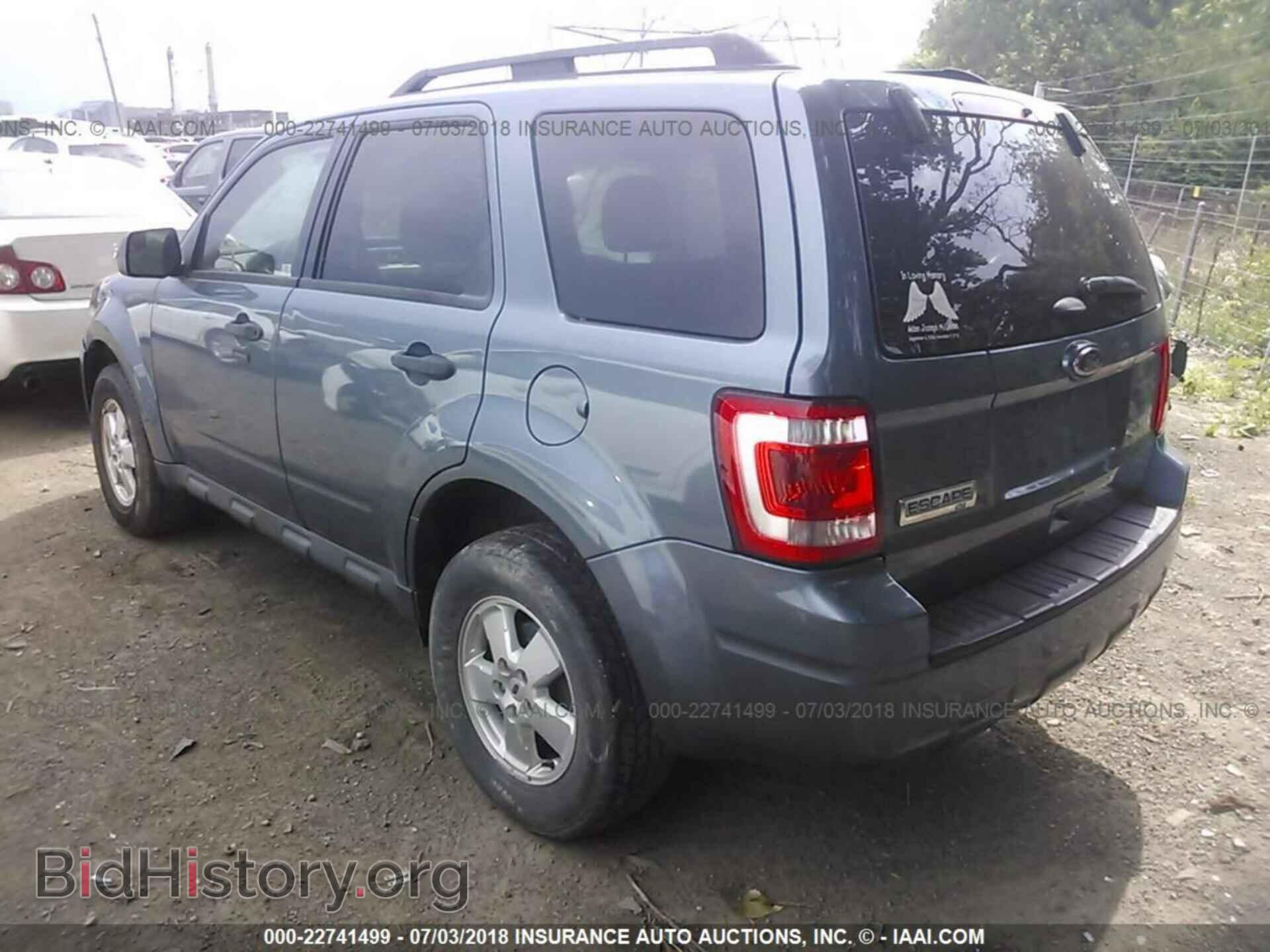 2012 Ford Escape - VIN: 1FMCU0D77CKA21392 - Фото 3