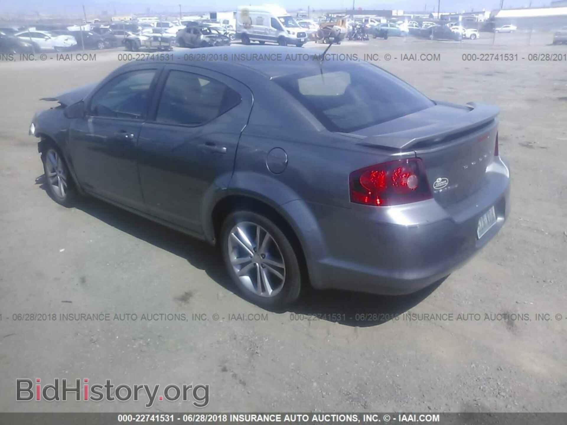 2013 Dodge Avenger - VIN: 1C3CDZAG6DN552181 - Photo 3