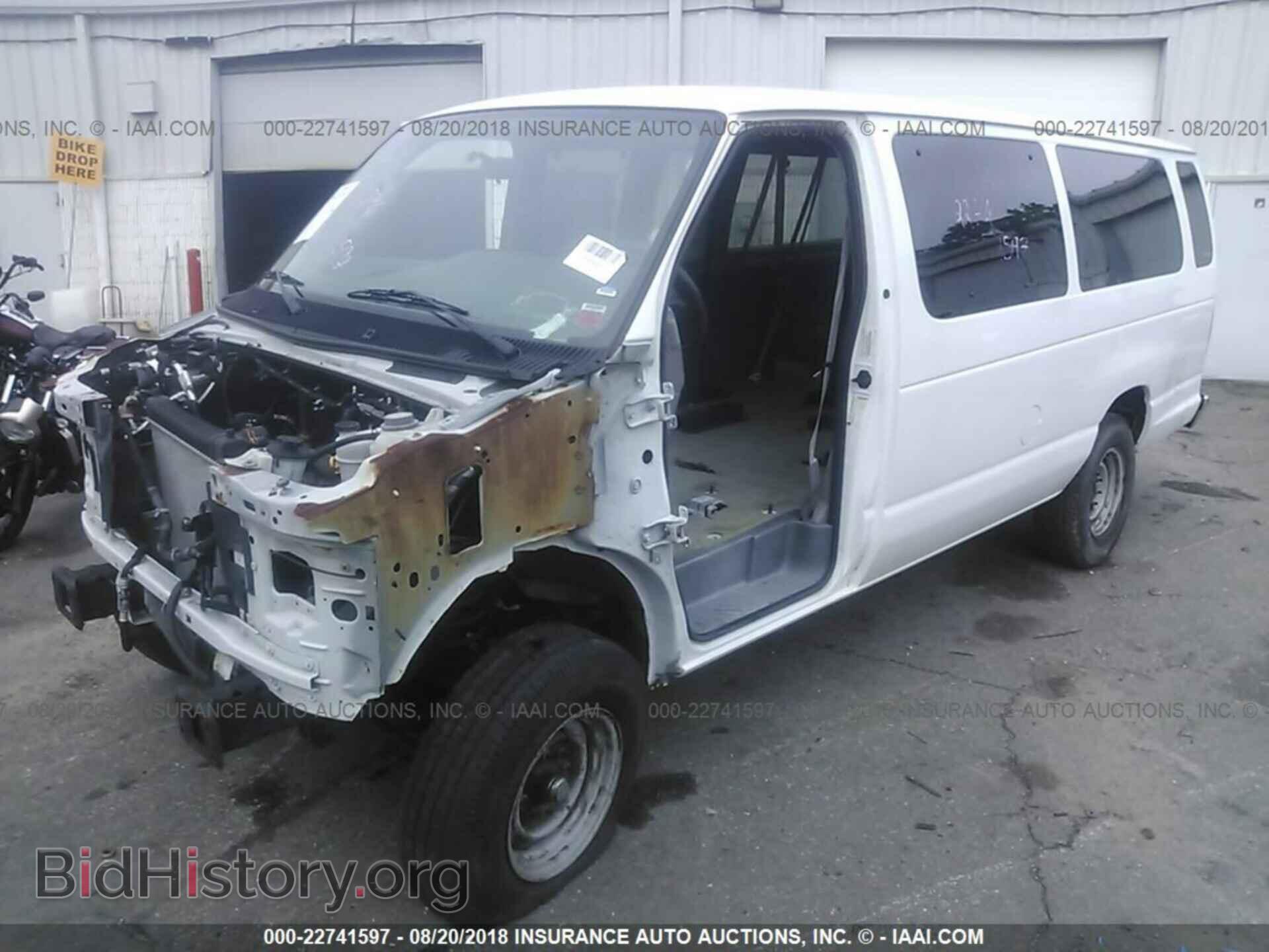 2013 FORD ECONOLINE - VIN: 1FBSS3BL0DDA21381 - Фото 2
