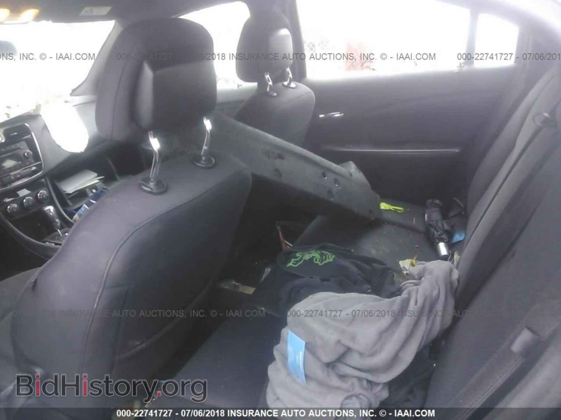2014 Chrysler 200 - VIN: 1C3CCBAB7EN168572 - Фото 8
