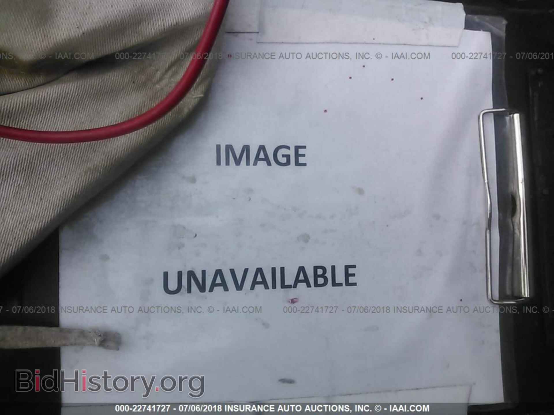 2014 Chrysler 200 - VIN: 1C3CCBAB7EN168572 - Фото 10