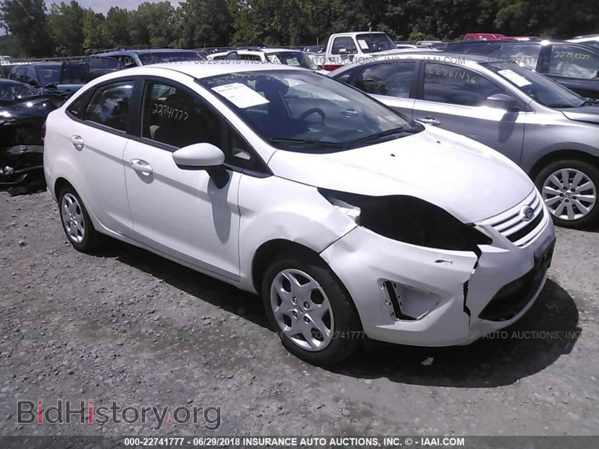 Photo 3FADP4AJ3CM149389 - Ford Fiesta 2012