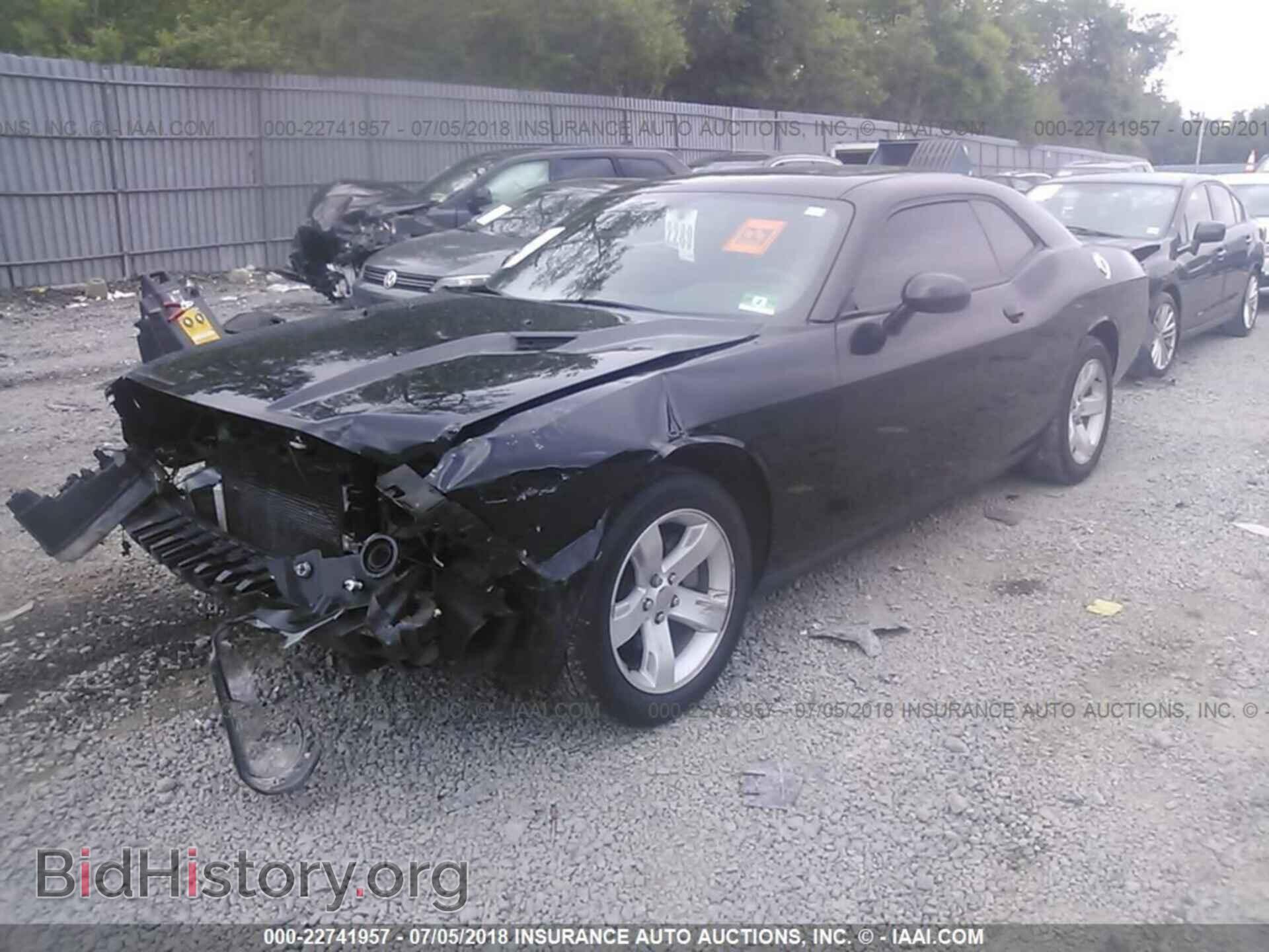 2012 Dodge Challenger - VIN: 2C3CDYAG0CH293608 - Фото 2