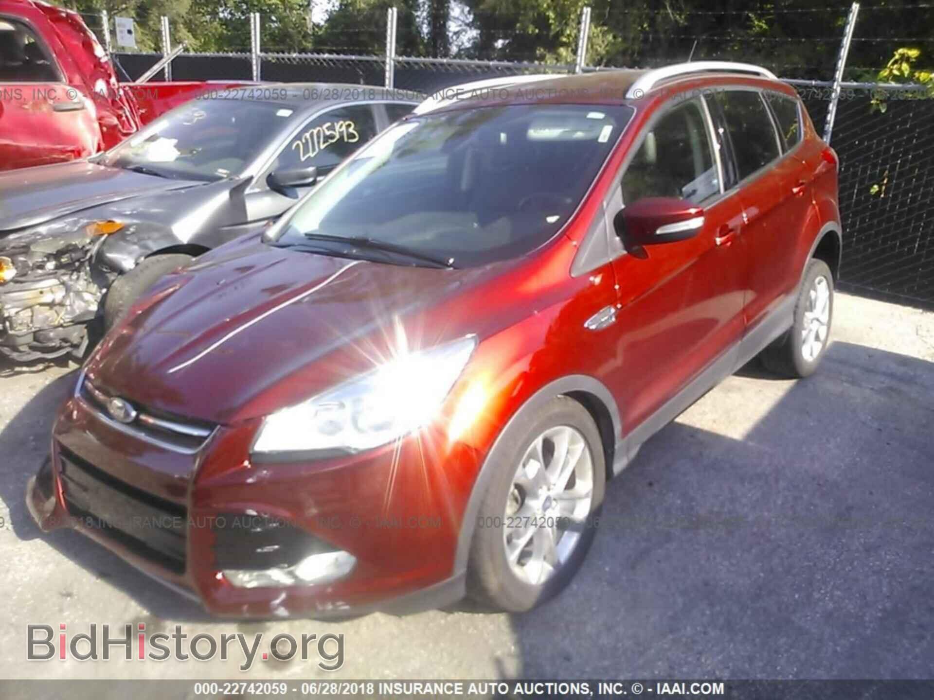 2014 Ford Escape - VIN: 1FMCU9J92EUE23841 - Photo 2