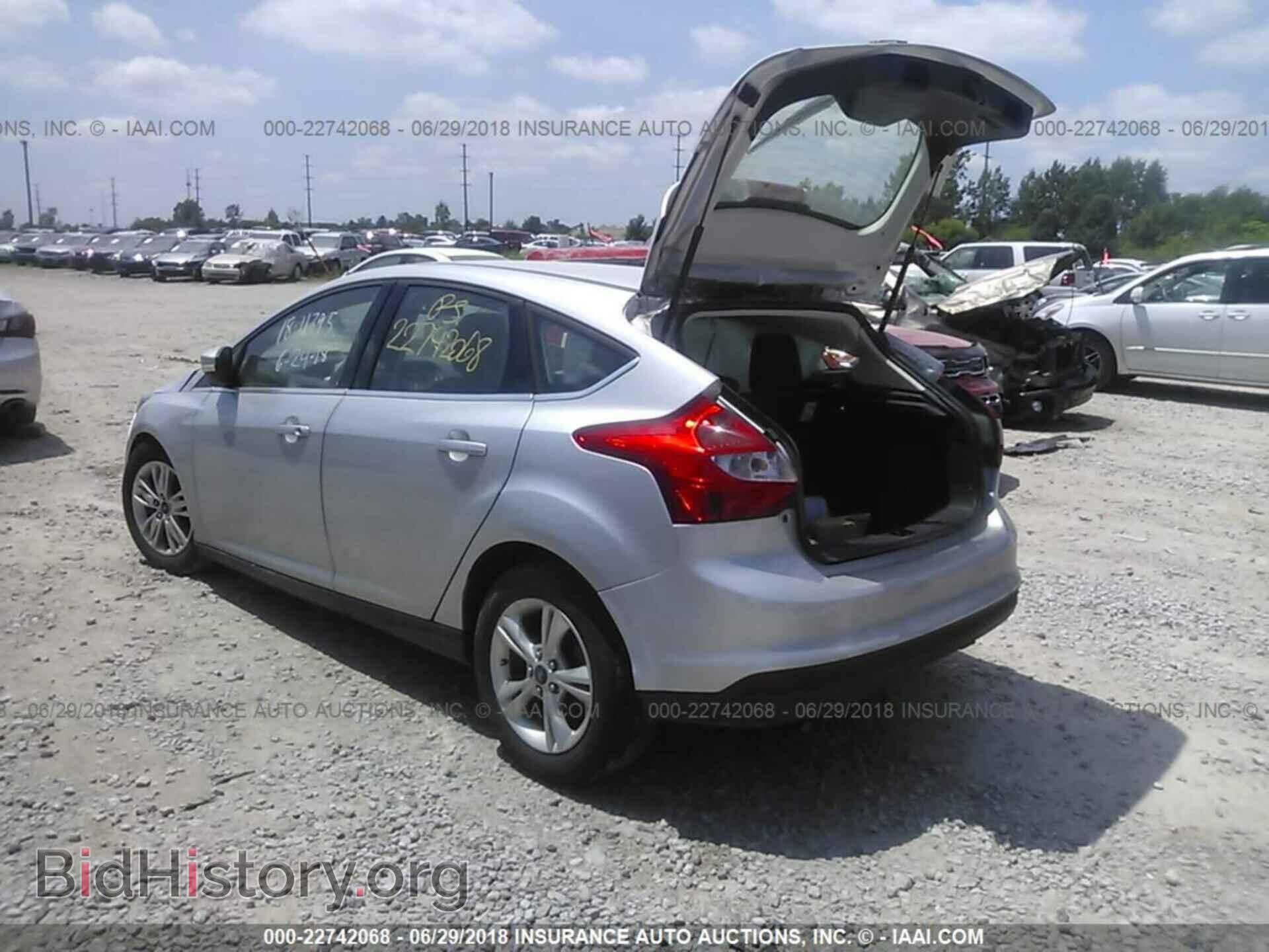 2012 Ford Focus - VIN: 1FAHP3M25CL437805 - Фото 3
