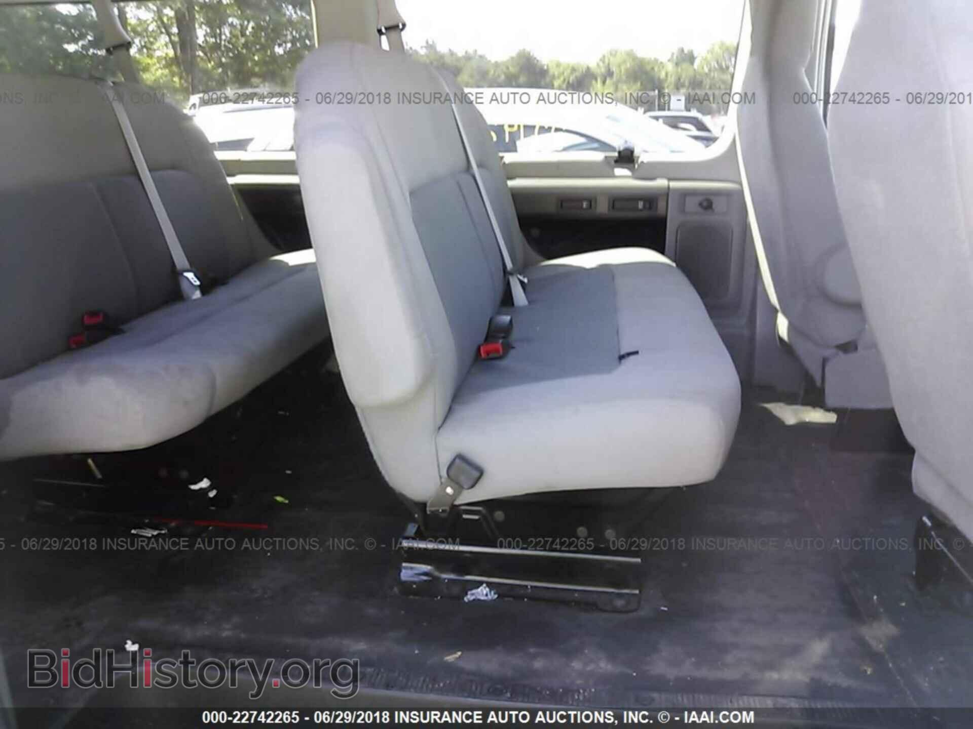 2014 Ford Econoline - VIN: 1FBSS3BL3EDA86601 - Photo 8