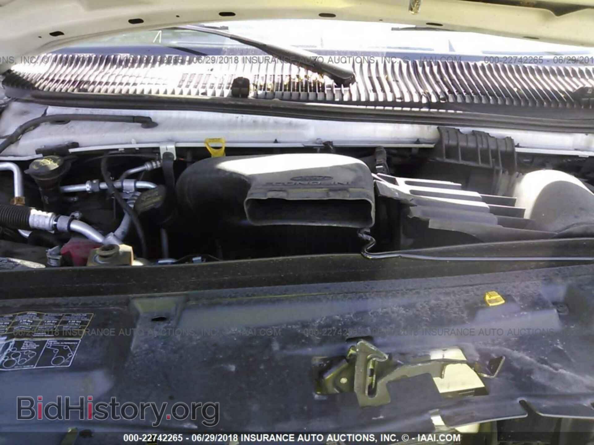 2014 Ford Econoline - VIN: 1FBSS3BL3EDA86601 - Photo 10