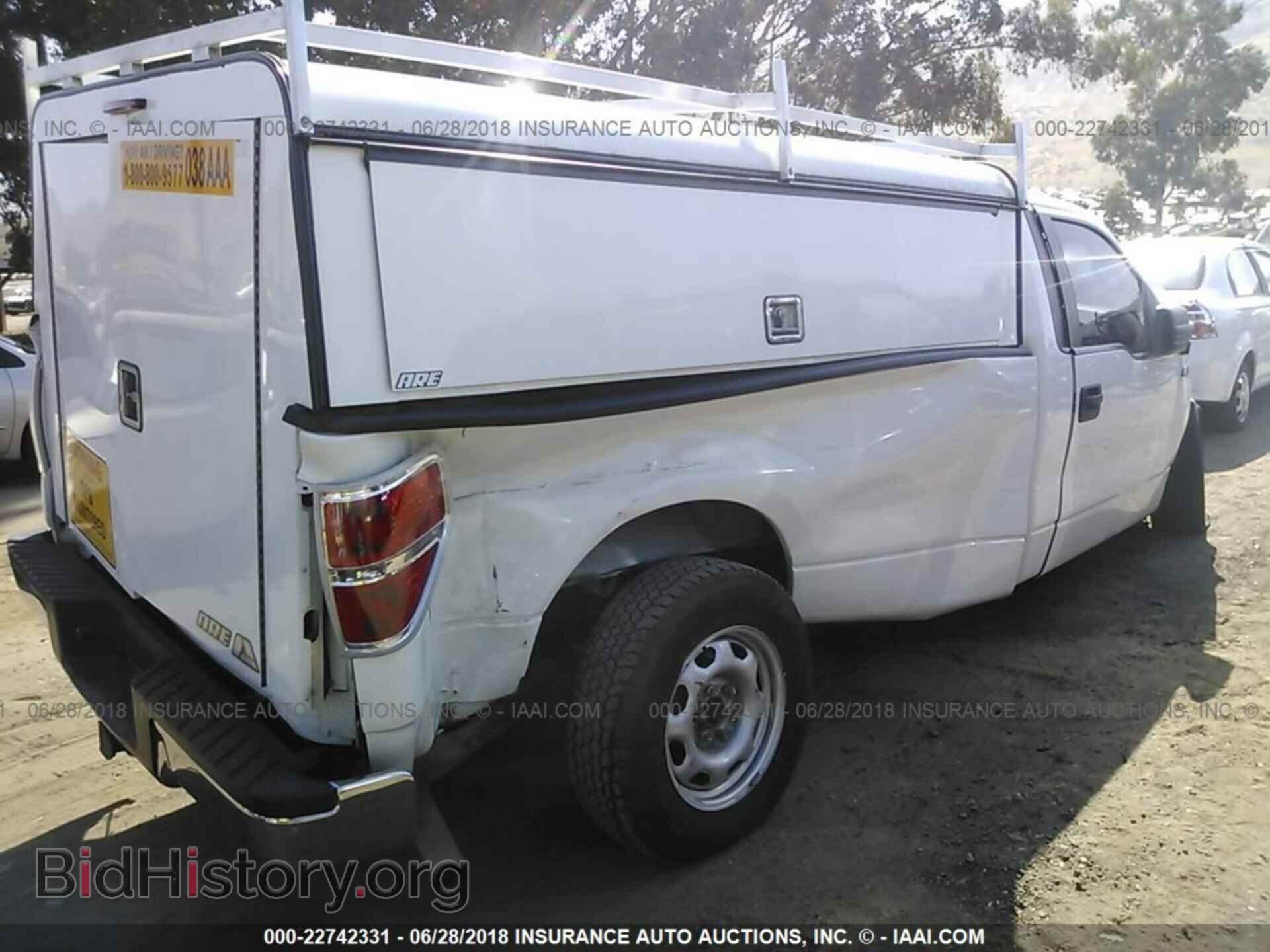 2014 Ford F150 - VIN: 1FTNF1CF1EKD17811 - Фото 4