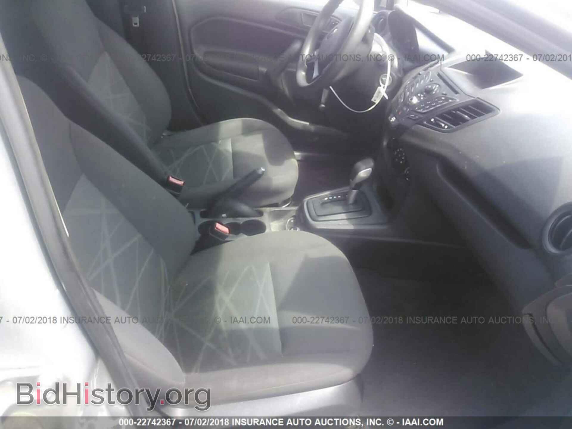 2014 Ford Fiesta - VIN: 3FADP4AJ2EM171659 - Фото 5