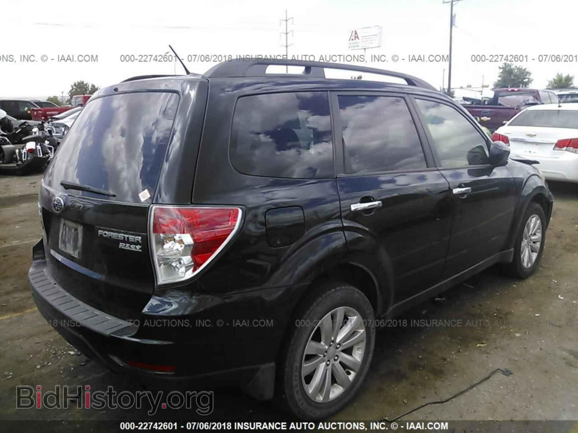 2012 Subaru Forester - VIN: JF2SHADC8CH466794 - Фото 4