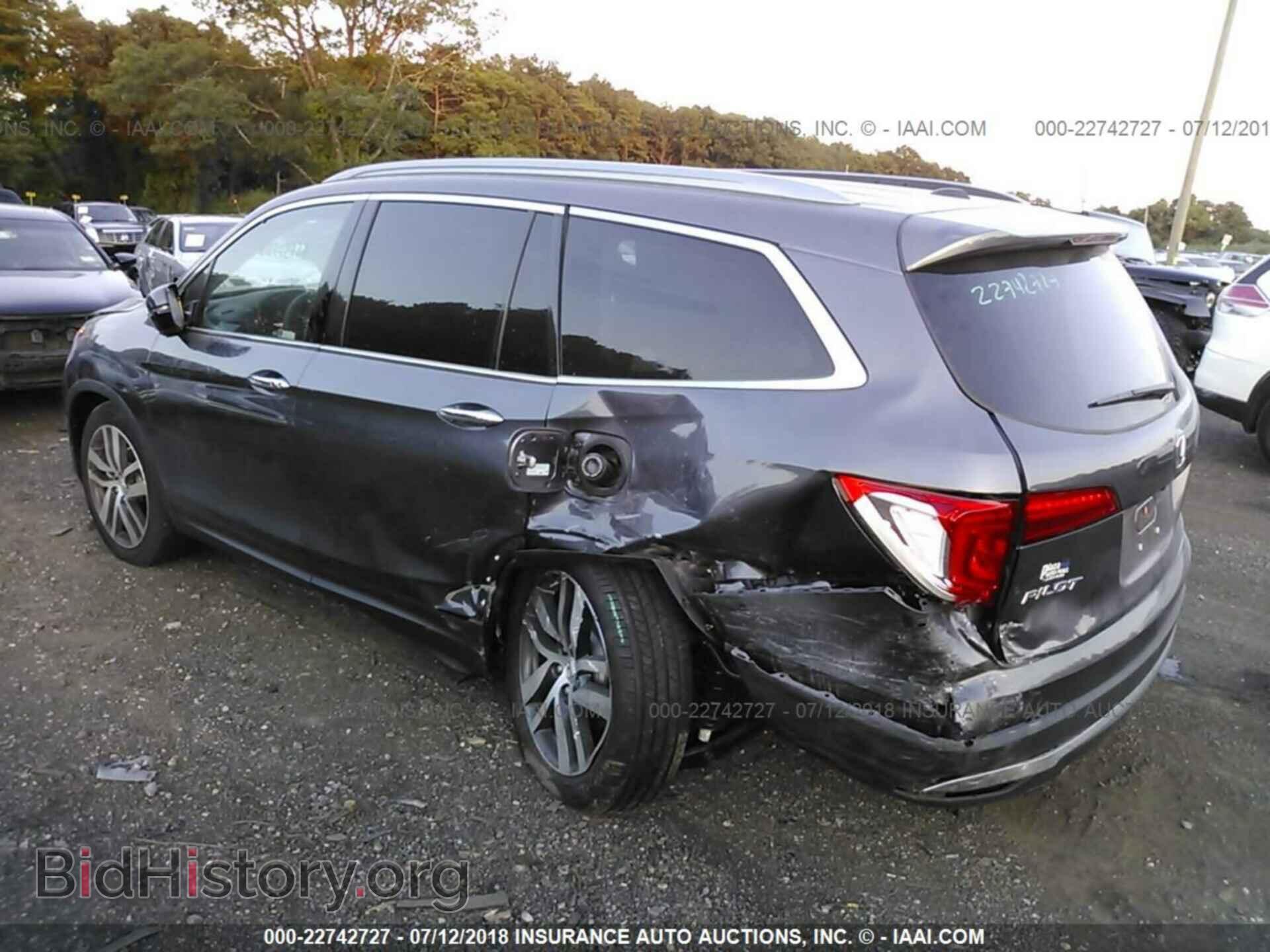 2018 Honda Pilot - VIN: 5FNYF6H97JB005903 - Фото 3