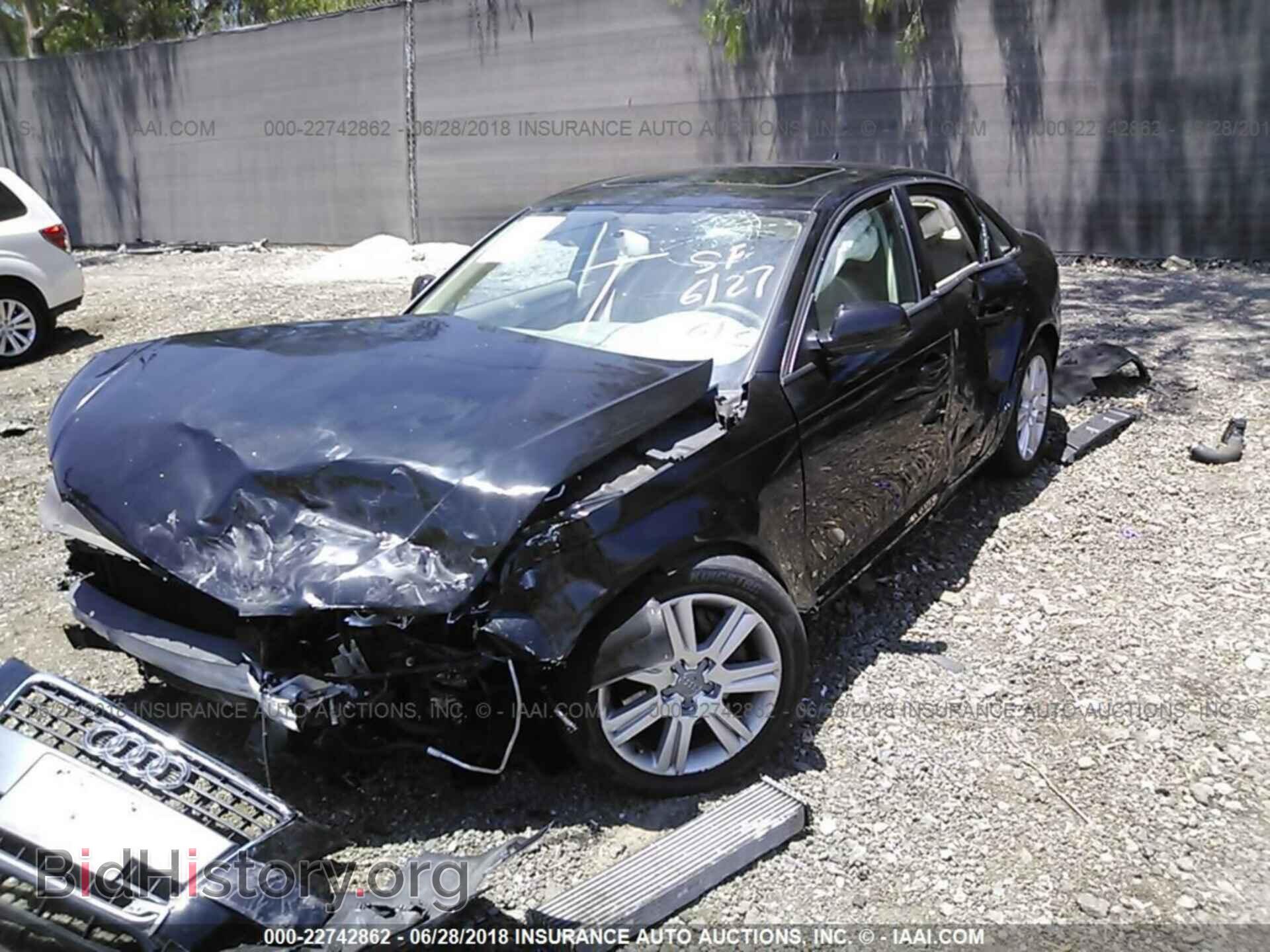 2011 Audi A4 - VIN: WAUAFAFL4BN000838 - Photo 2