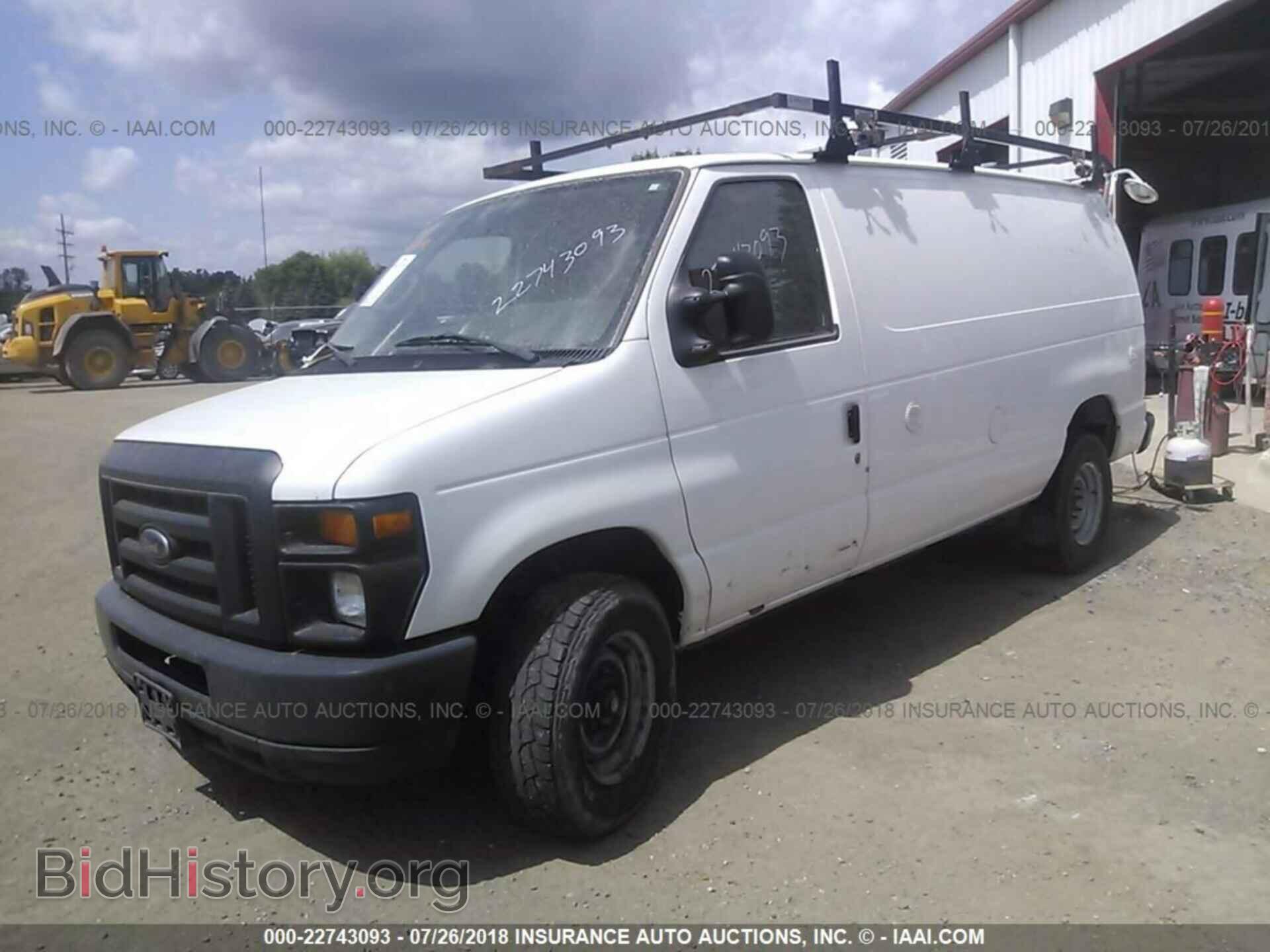2011 Ford Econoline - VIN: 1FTNE2EW8BDB06997 - Photo 2