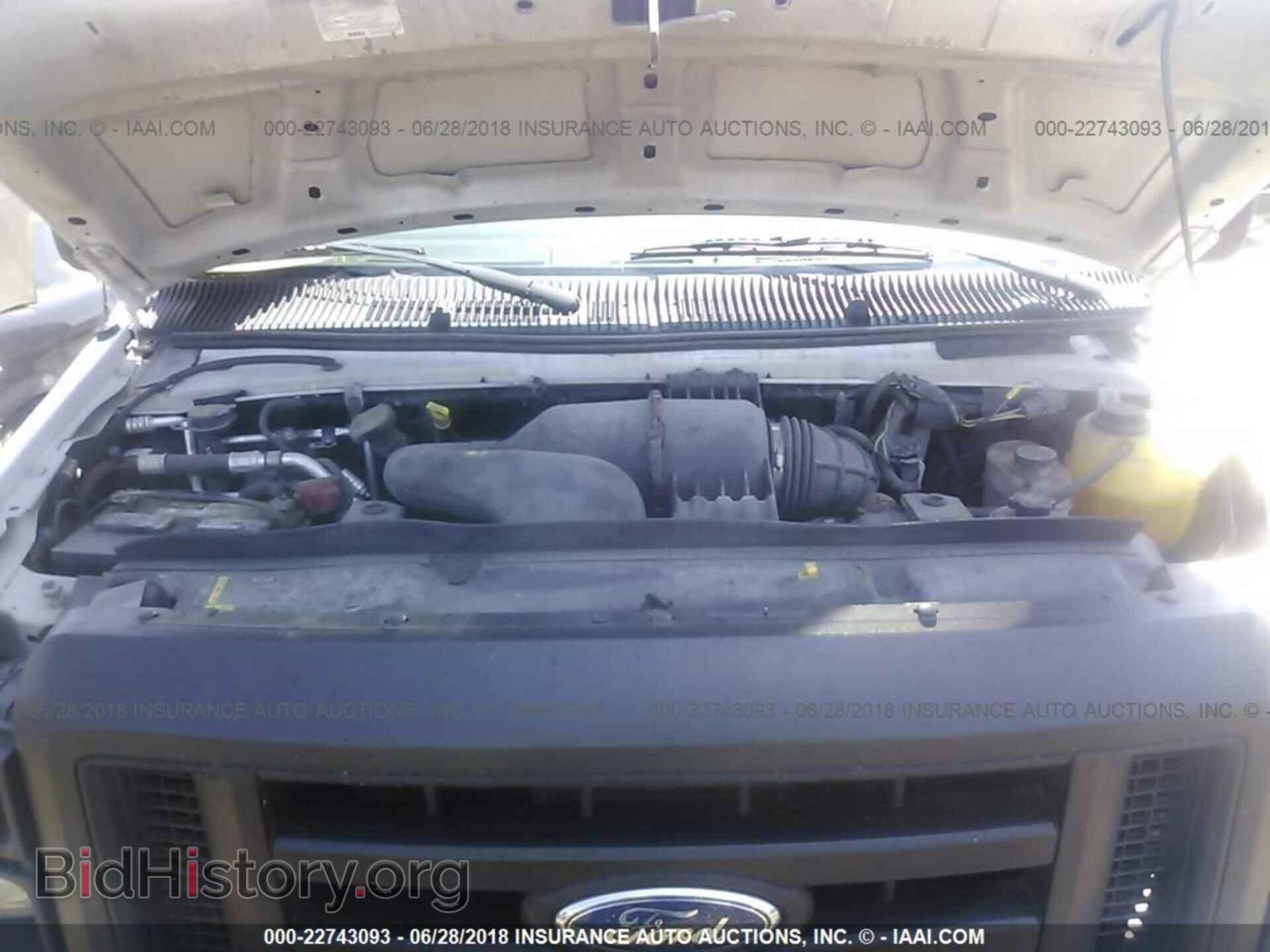 2011 Ford Econoline - VIN: 1FTNE2EW8BDB06997 - Photo 10