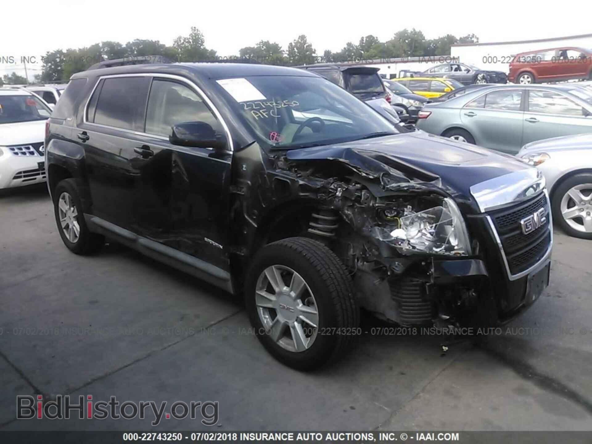 Фотография 2GKALUEK8C6359478 - Gmc Terrain 2012