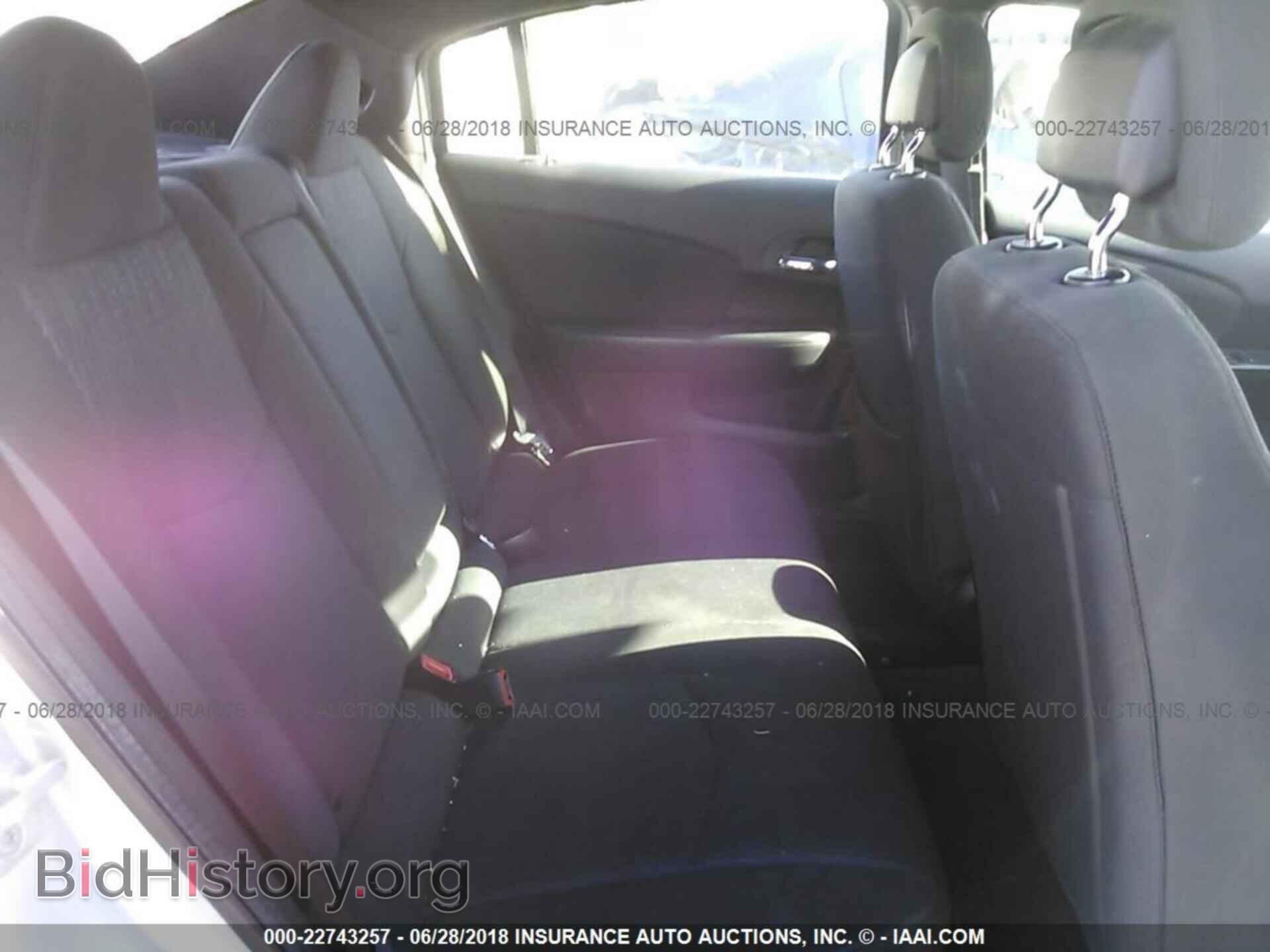 2012 Chrysler 200 - VIN: 1C3CCBBB7CN100557 - Фото 8