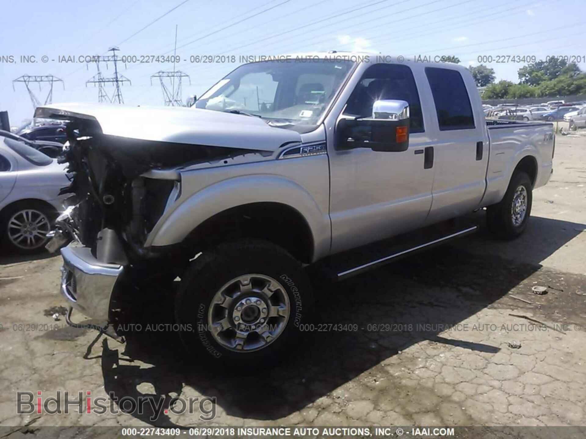 2012 Ford F250 - VIN: 1FT7W2B67CED23124 - Фото 2