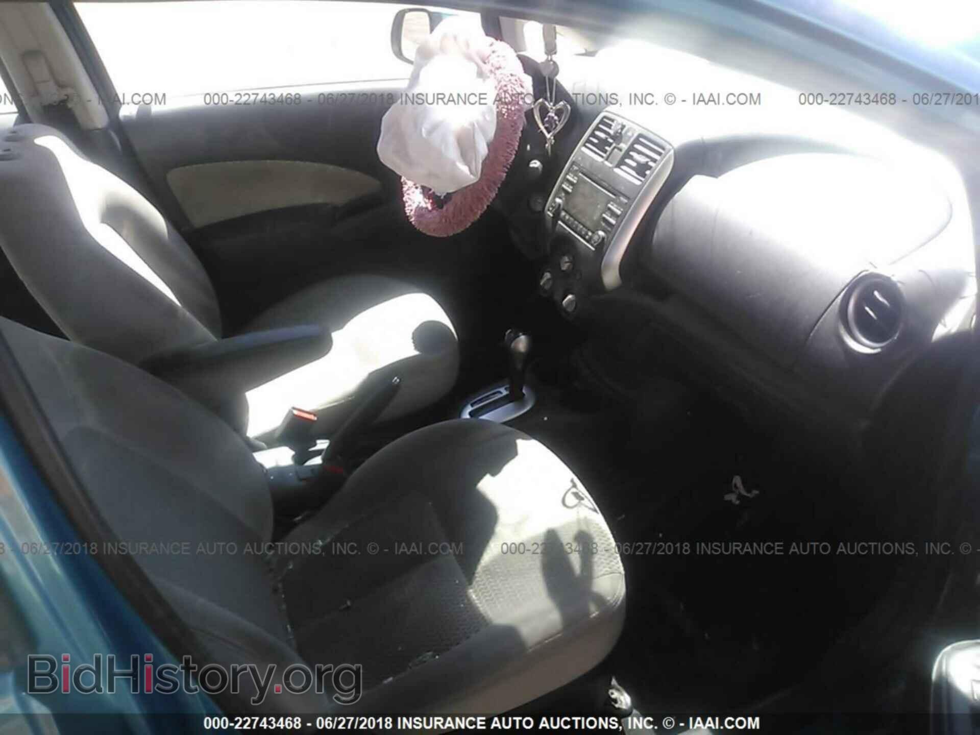 2014 Nissan Versa note - VIN: 3N1CE2CP1EL371961 - Photo 5