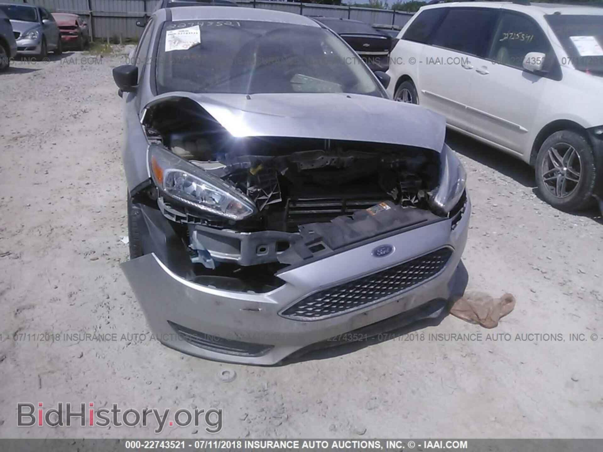 2016 Ford Focus - VIN: 1FADP3E26GL224333 - Фото 6